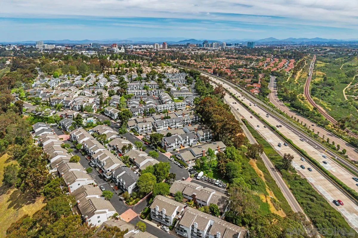 Photo #8: 260007938 Listing: Photo #8