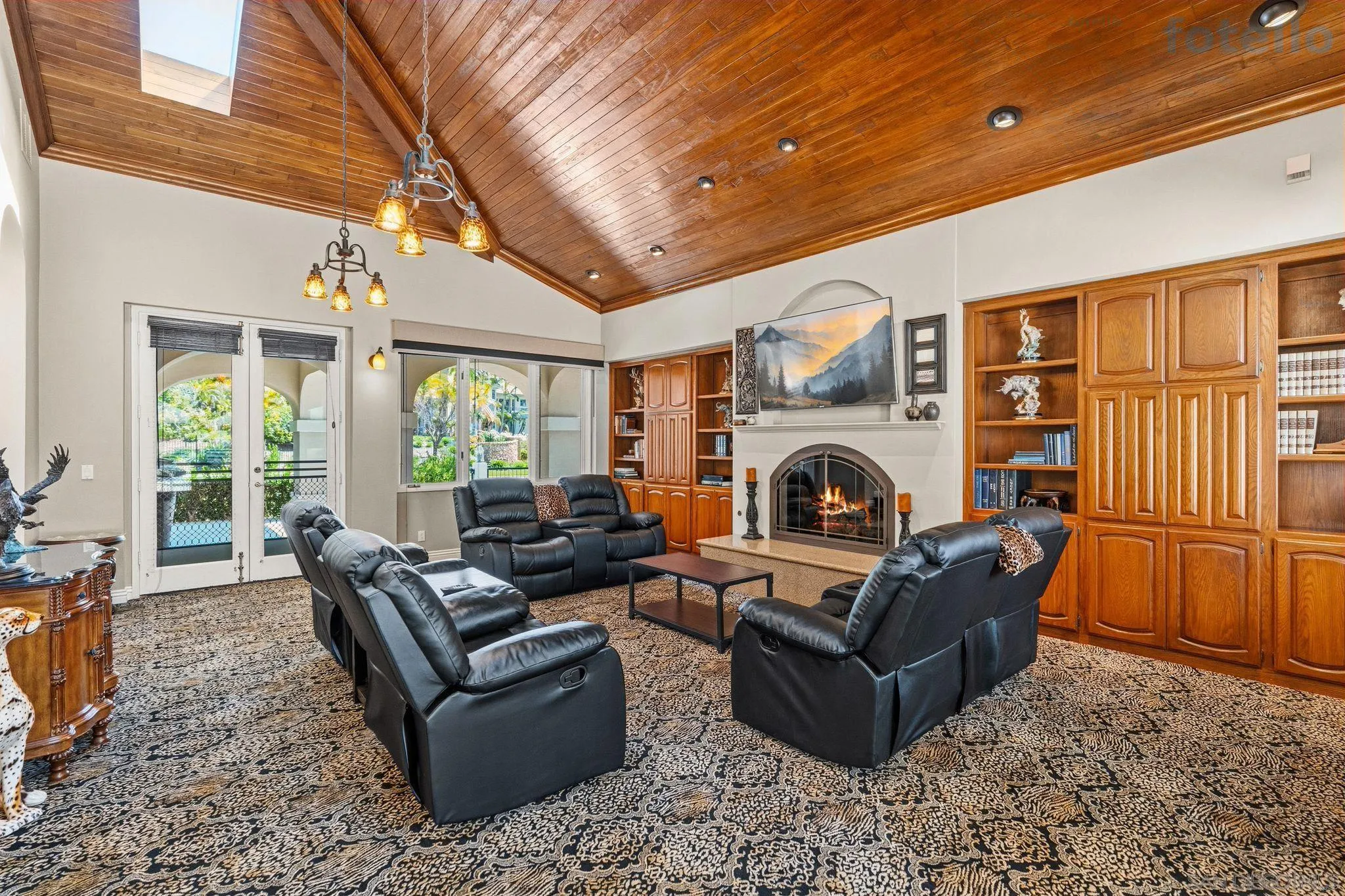 https://cdn.realtyfeed.com/cdn/127/260007940/06859c4316af9d260d725120b4a0fbdb.webp