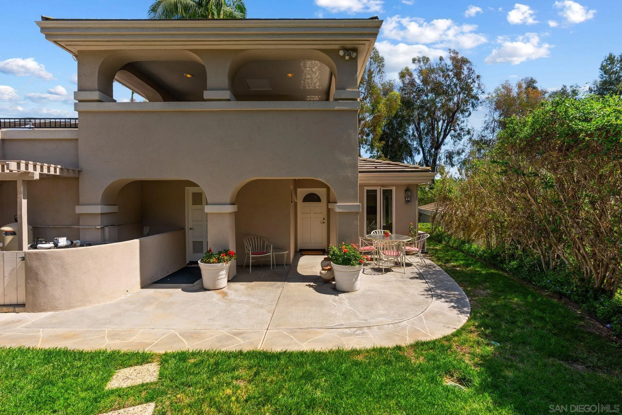 https://cdn.realtyfeed.com/cdn/127/260007940/3f518e67c82b2f2e488ae572ebfea93d.webp