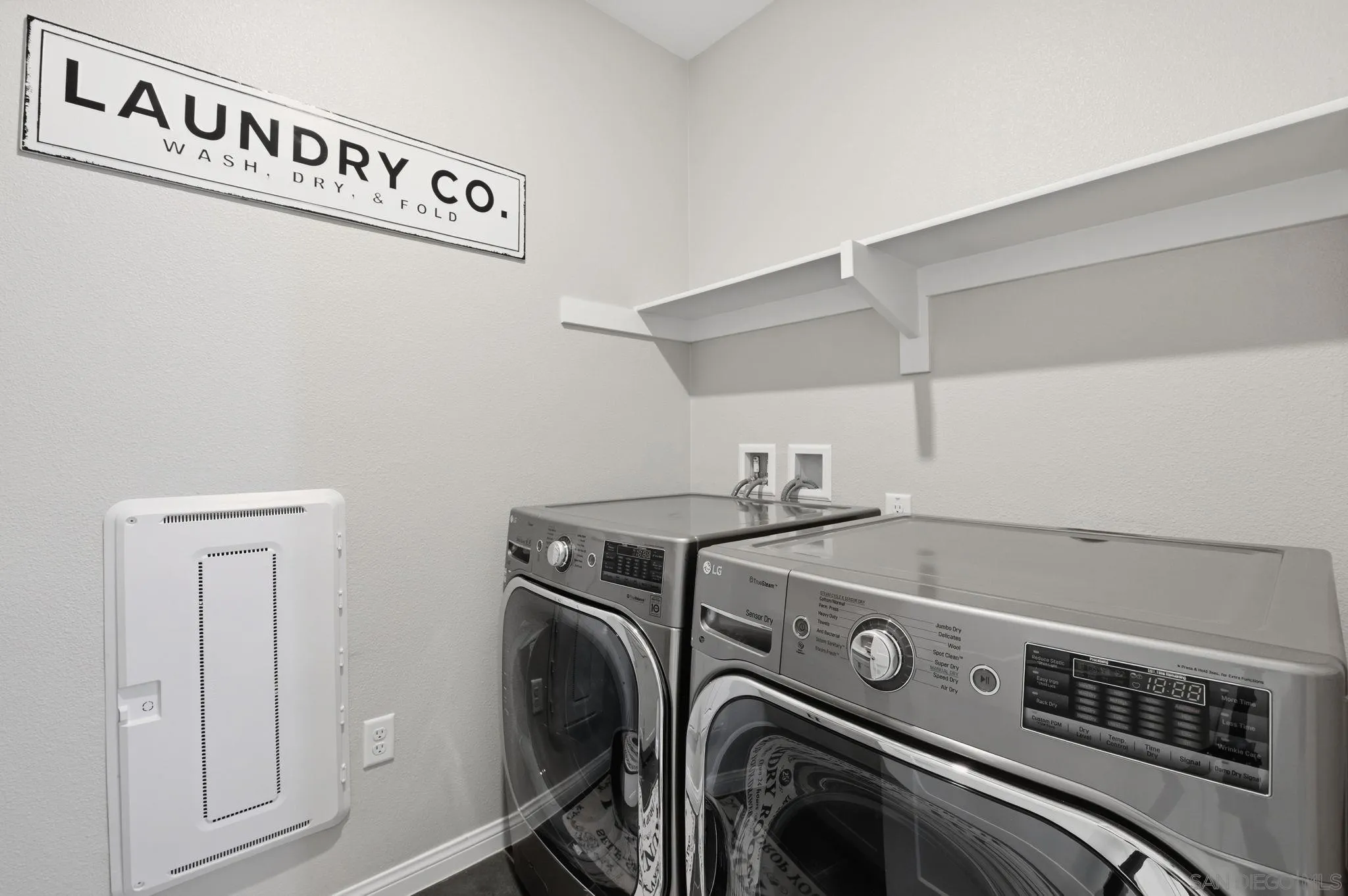 https://cdn.realtyfeed.com/cdn/127/260007942/3789c6ab2631b8035bb8c472fc4822a4.webp