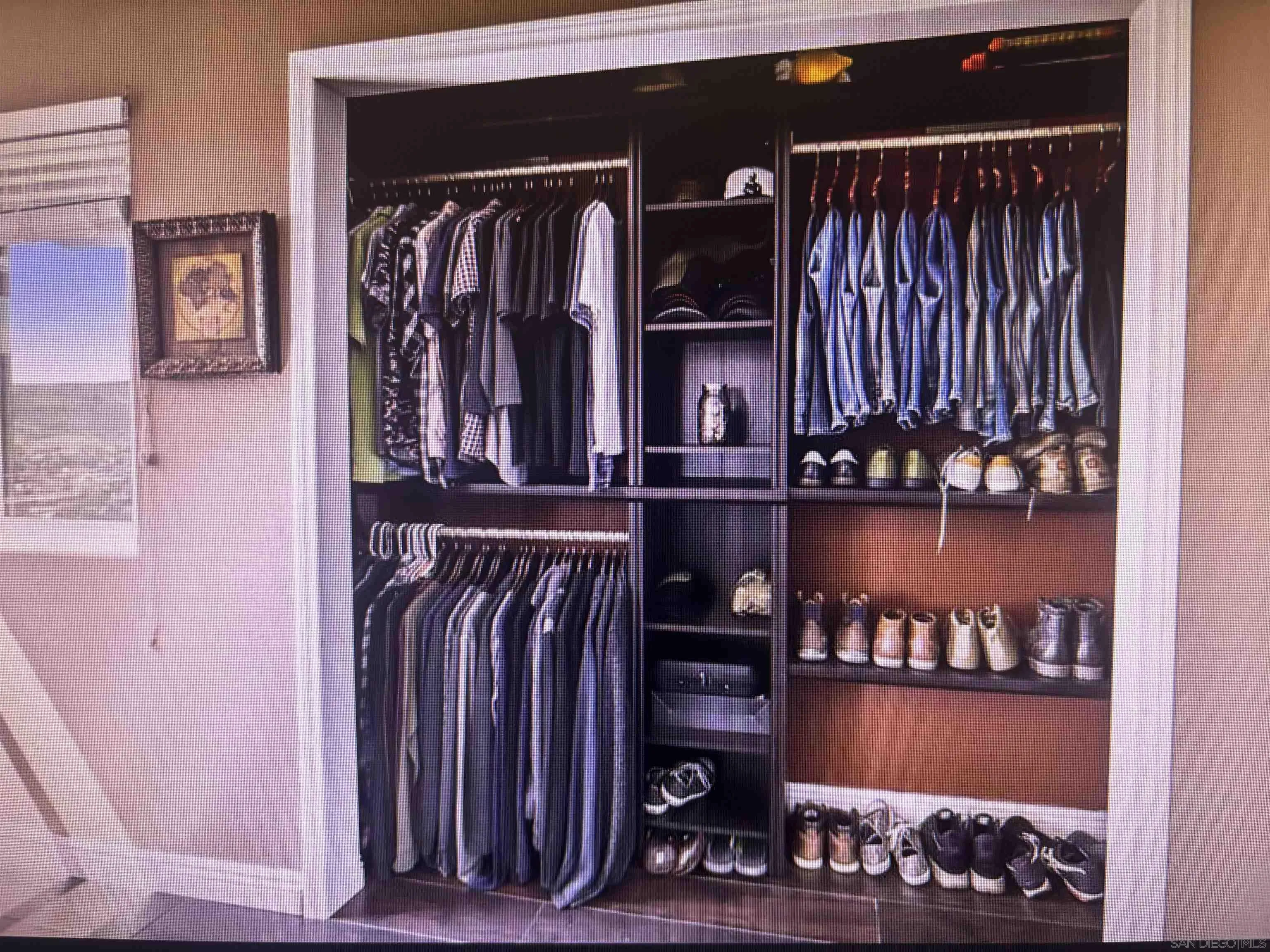 https://cdn.realtyfeed.com/cdn/127/260007944/411ac0d14471f9bc196d422345f77b5e.webp