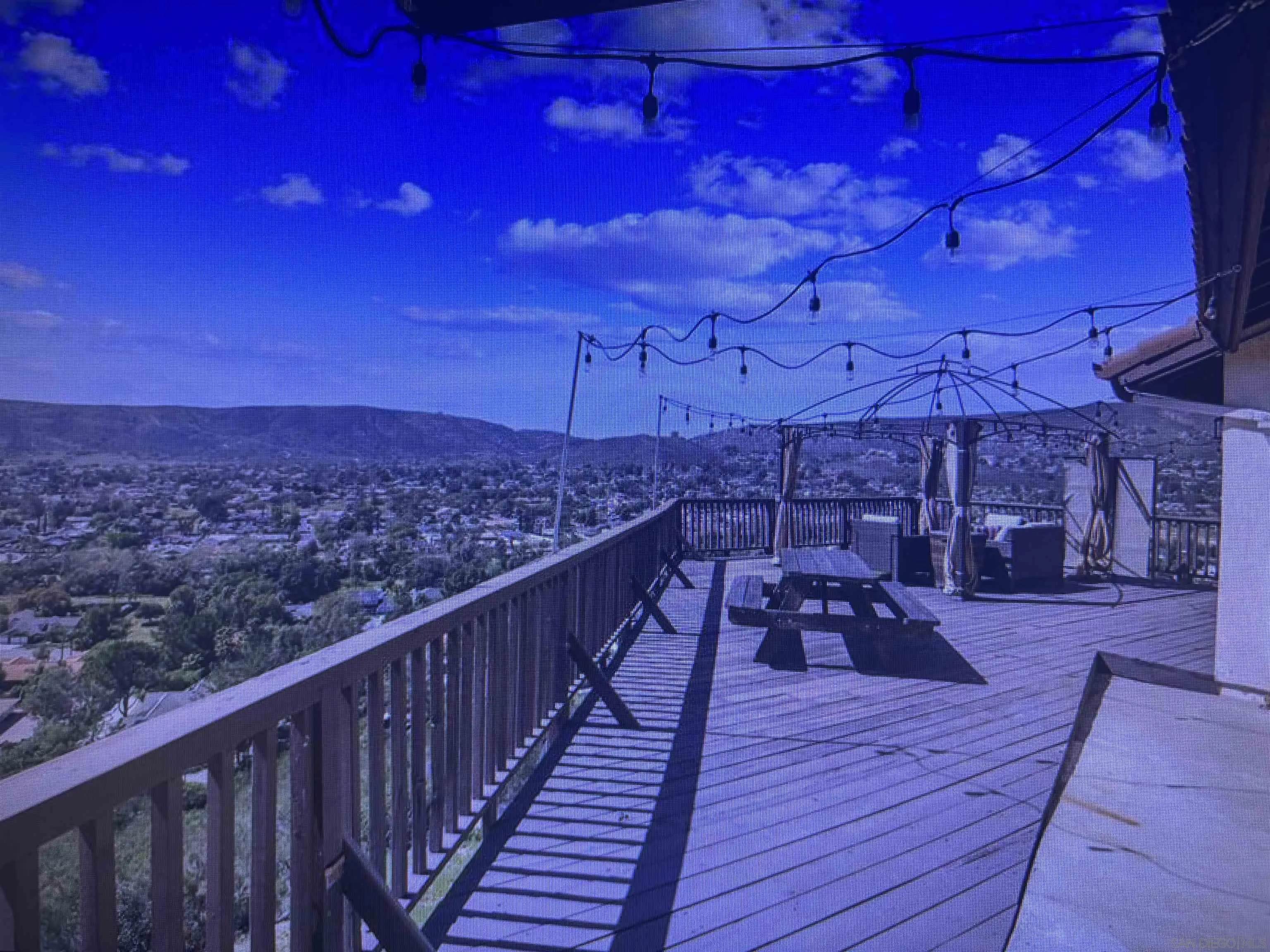 https://cdn.realtyfeed.com/cdn/127/260007944/d88e0c5c0325d6e1a1134a282b783319.webp