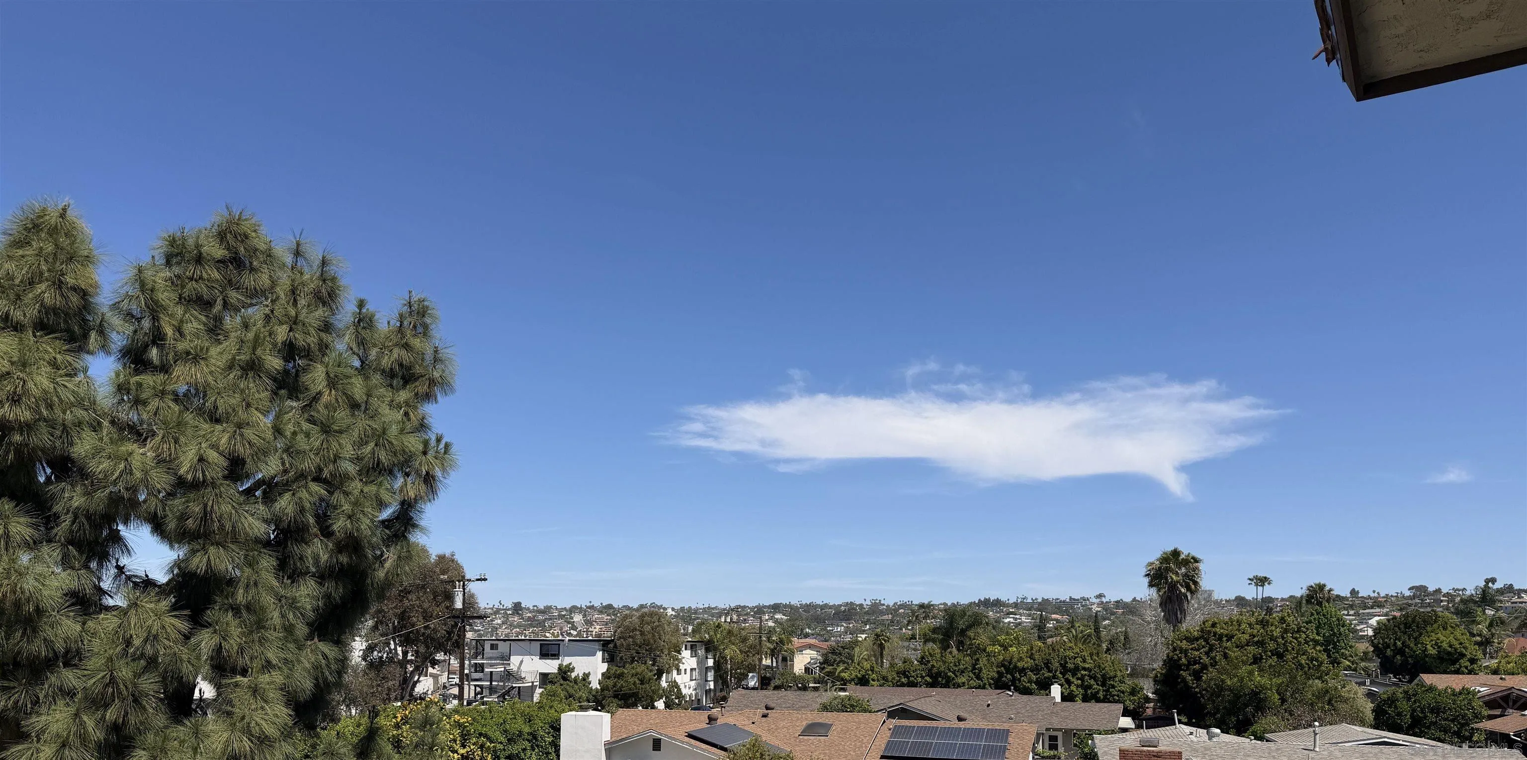 https://cdn.realtyfeed.com/cdn/127/260007947/916a49b245158df4cc70031721747278.webp