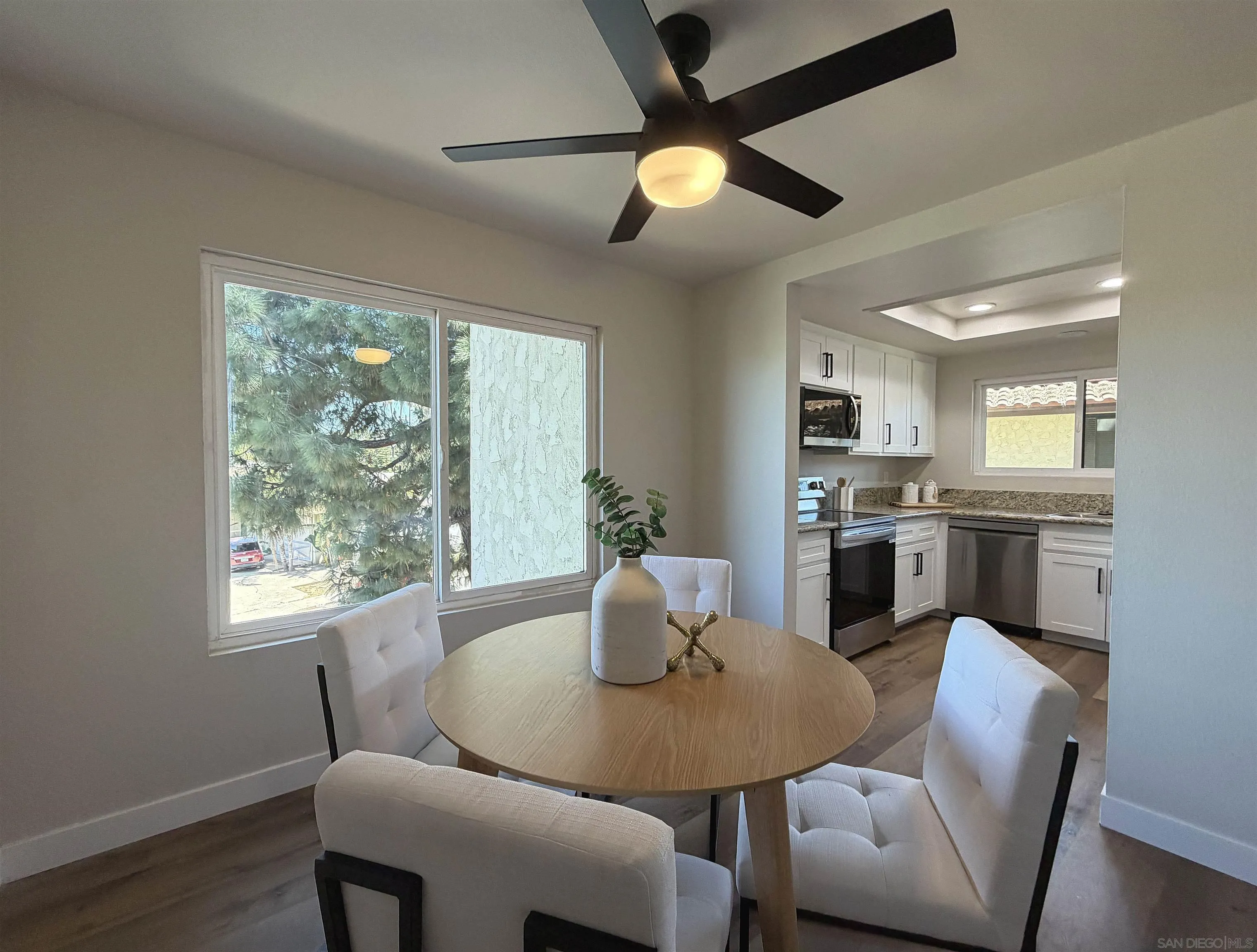 https://cdn.realtyfeed.com/cdn/127/260007947/e6d21451e1acfbad236be01324d3b068.webp