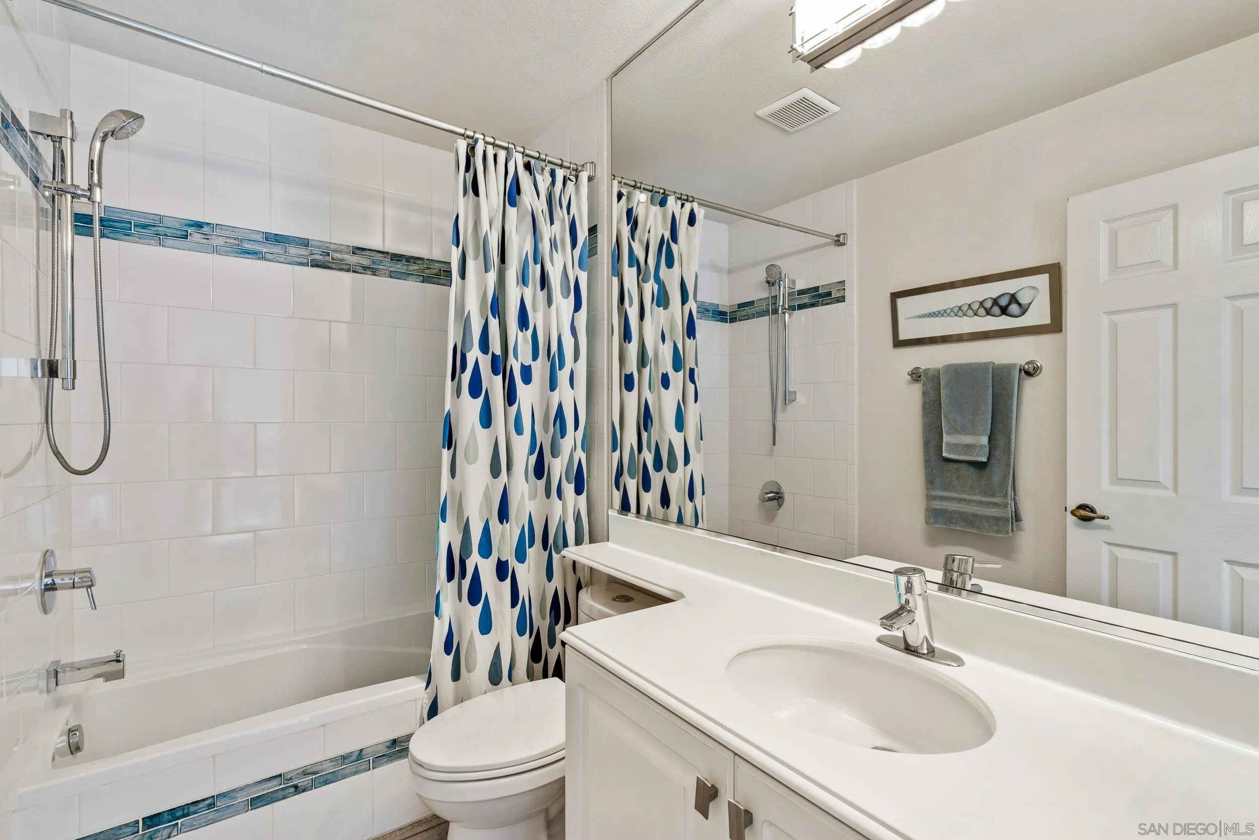Photo #17: 260007952 Listing: Photo #17