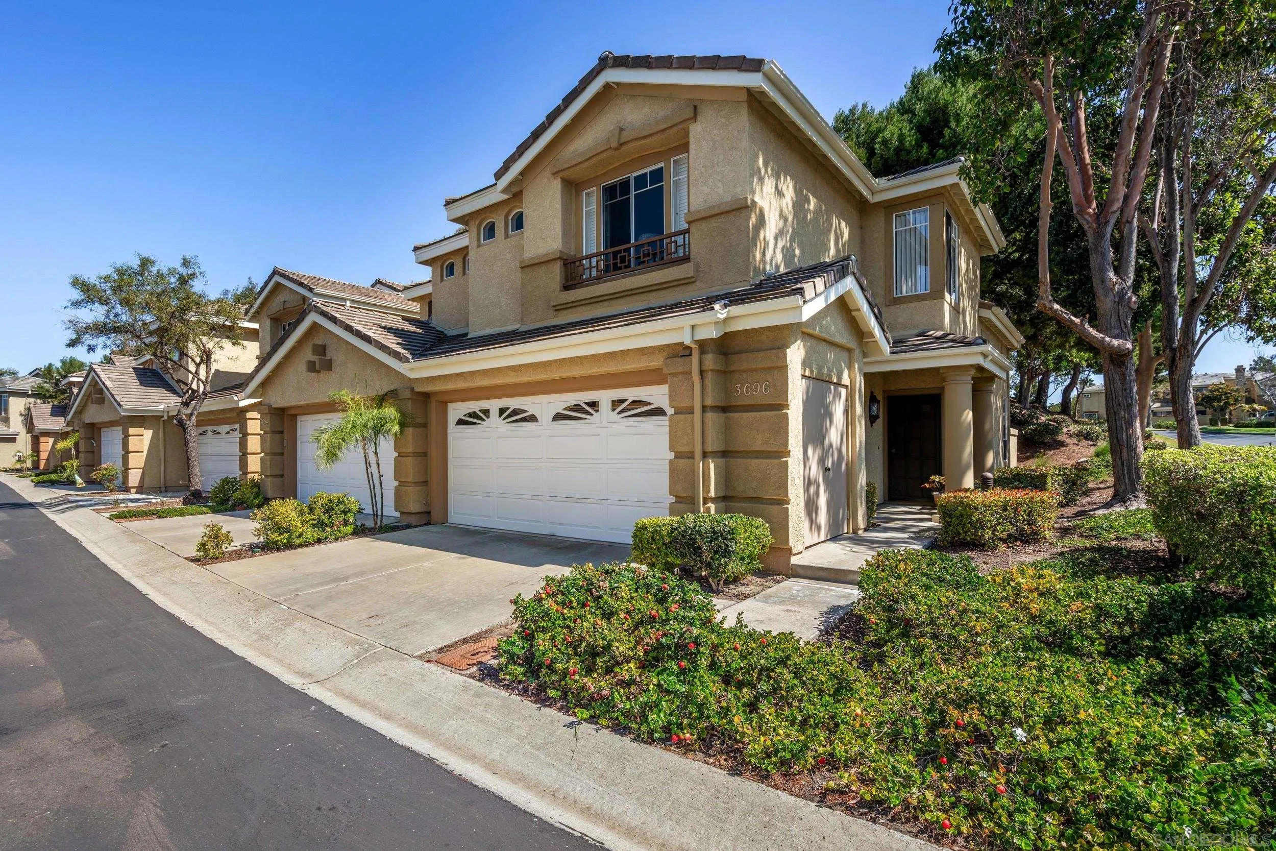 https://cdn.realtyfeed.com/cdn/127/260007952/5aa1a3a199caacdea0b547d744747531.webp