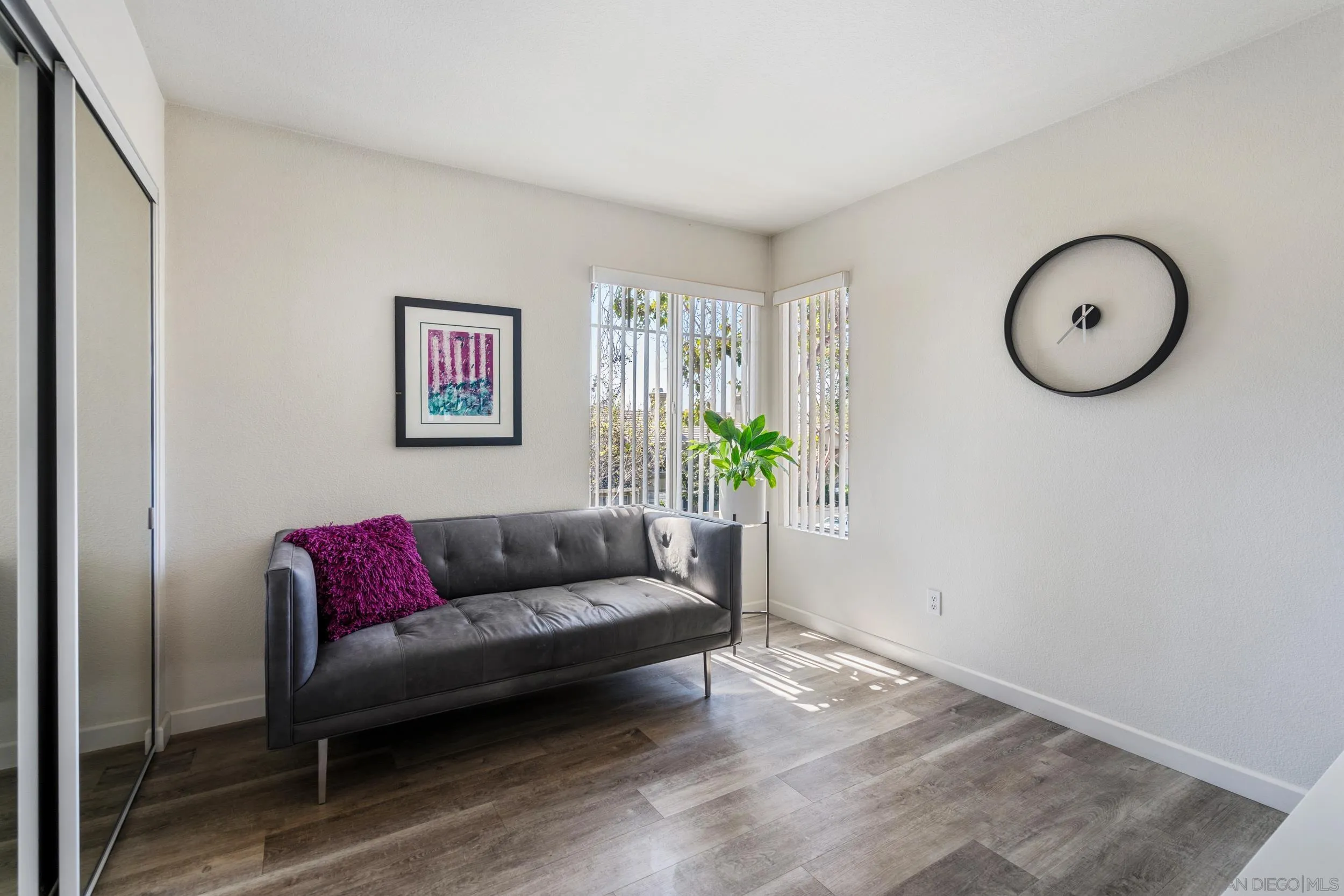 https://cdn.realtyfeed.com/cdn/127/260007952/f38aef27f21c12c2a80f1cf9f7b2331e.webp