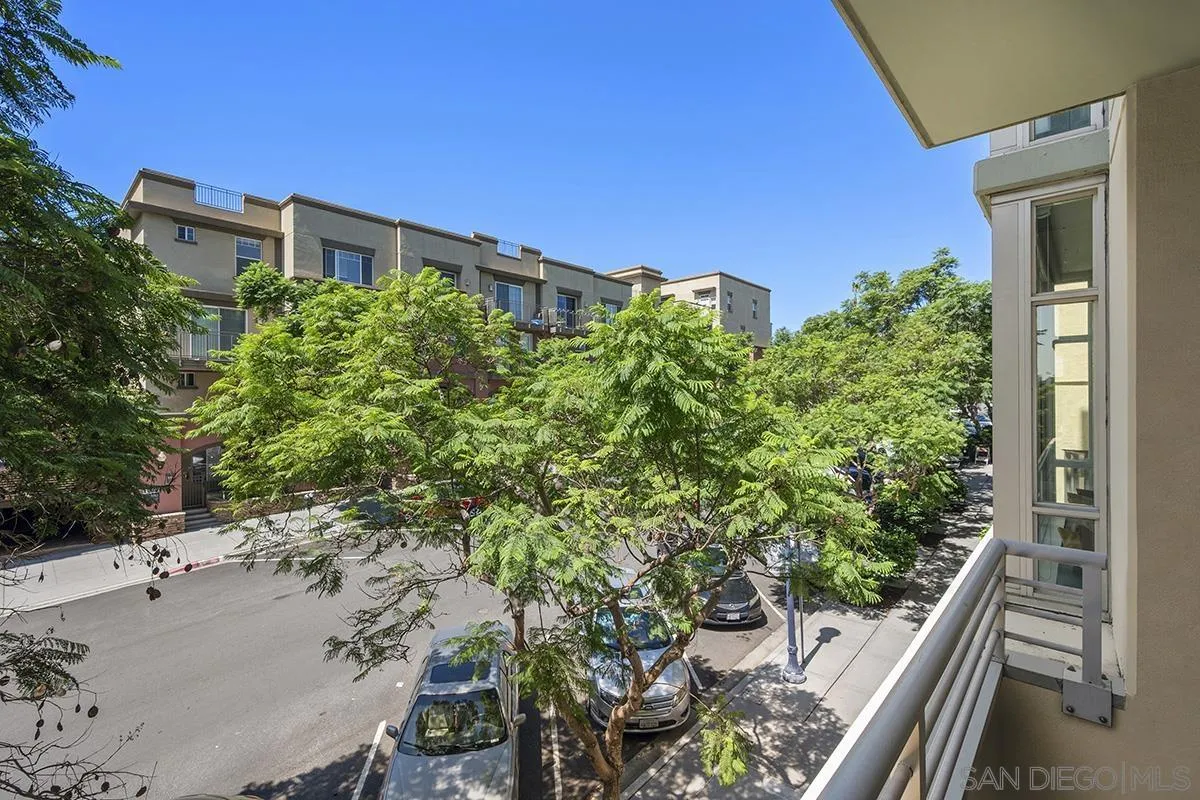 https://cdn.realtyfeed.com/cdn/127/260007957/7c9f973f0cddf4b7369ab4ced57d80ad.webp