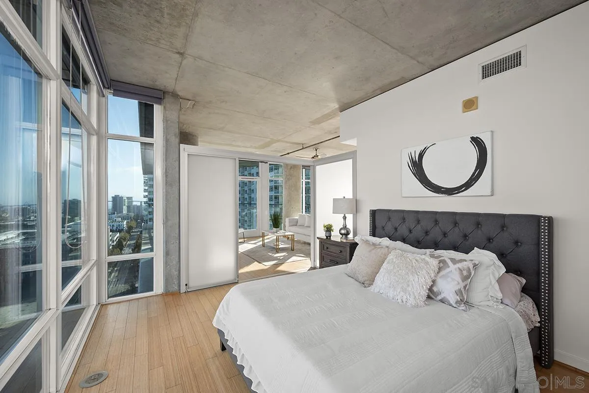 https://cdn.realtyfeed.com/cdn/127/260007961/609e4f9670fa168e1f9b7b902cf826d9.webp