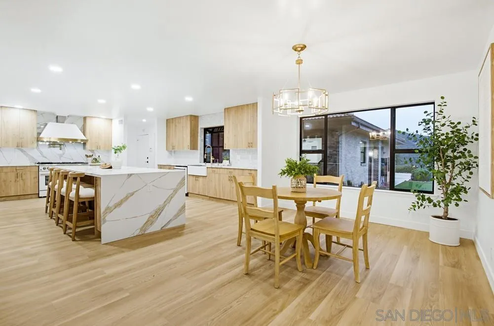 https://cdn.realtyfeed.com/cdn/127/260007962/244d5ac15fe56323e7f5281e2c131872.webp