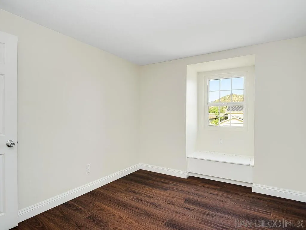 https://cdn.realtyfeed.com/cdn/127/260007971/342fa99eed3a17516441455573705502.webp