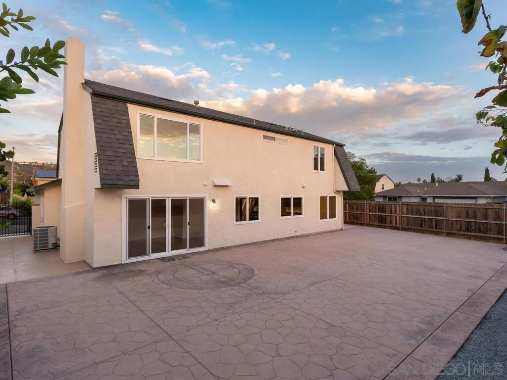 https://cdn.realtyfeed.com/cdn/127/260007971/bc5b7453523709af6b7e1b35dad4af4c.webp