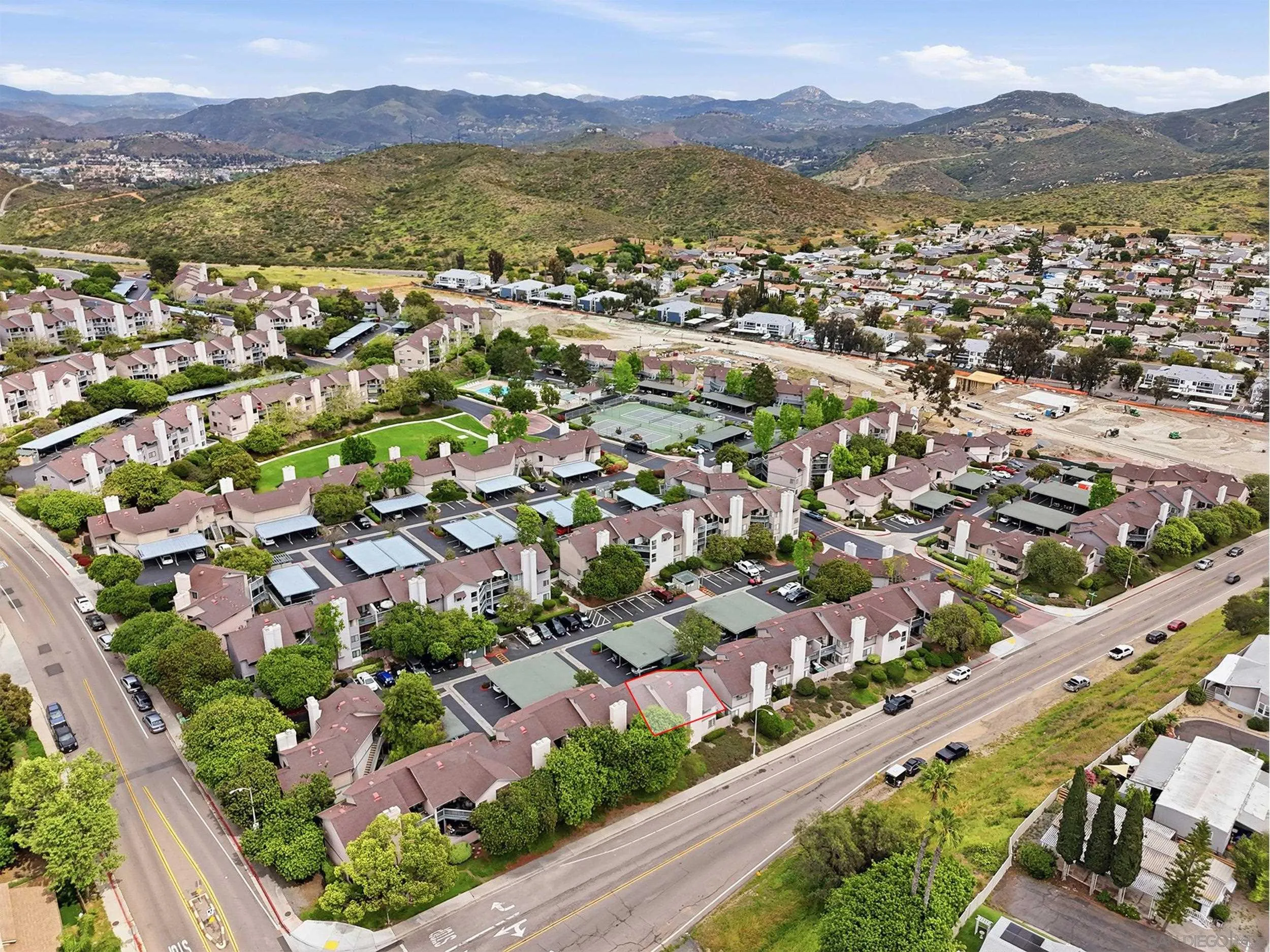 https://cdn.realtyfeed.com/cdn/127/260007975/061144785a575269fa32a395861b4a7e.webp