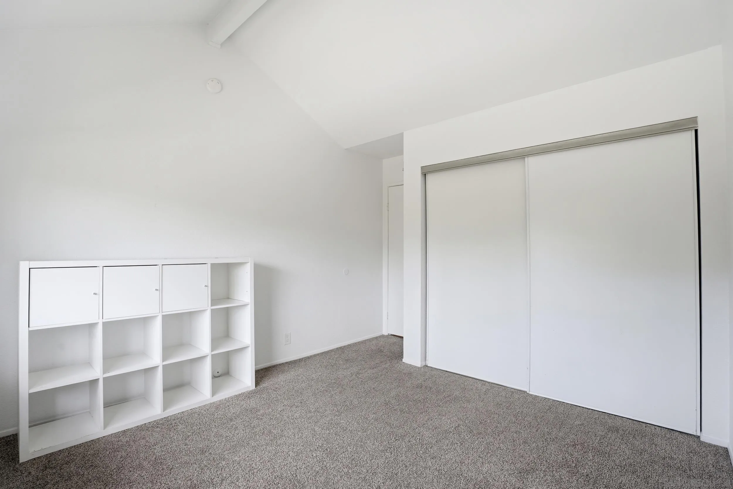 https://cdn.realtyfeed.com/cdn/127/260007975/26c1ad18459619ad96d29a78ebbcc540.webp