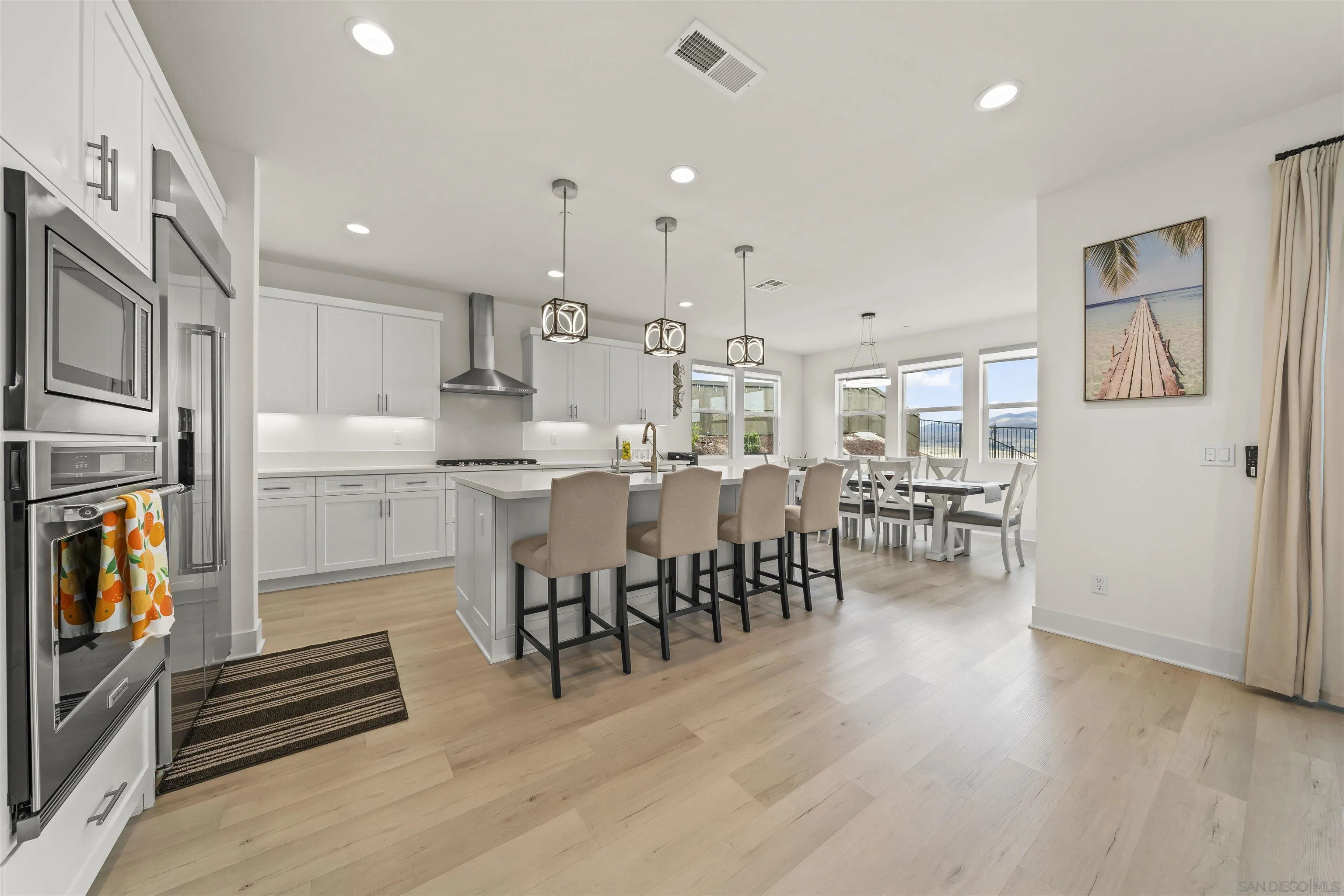 https://cdn.realtyfeed.com/cdn/127/260007985/341435d5d69d365d201b56587d43166f.webp