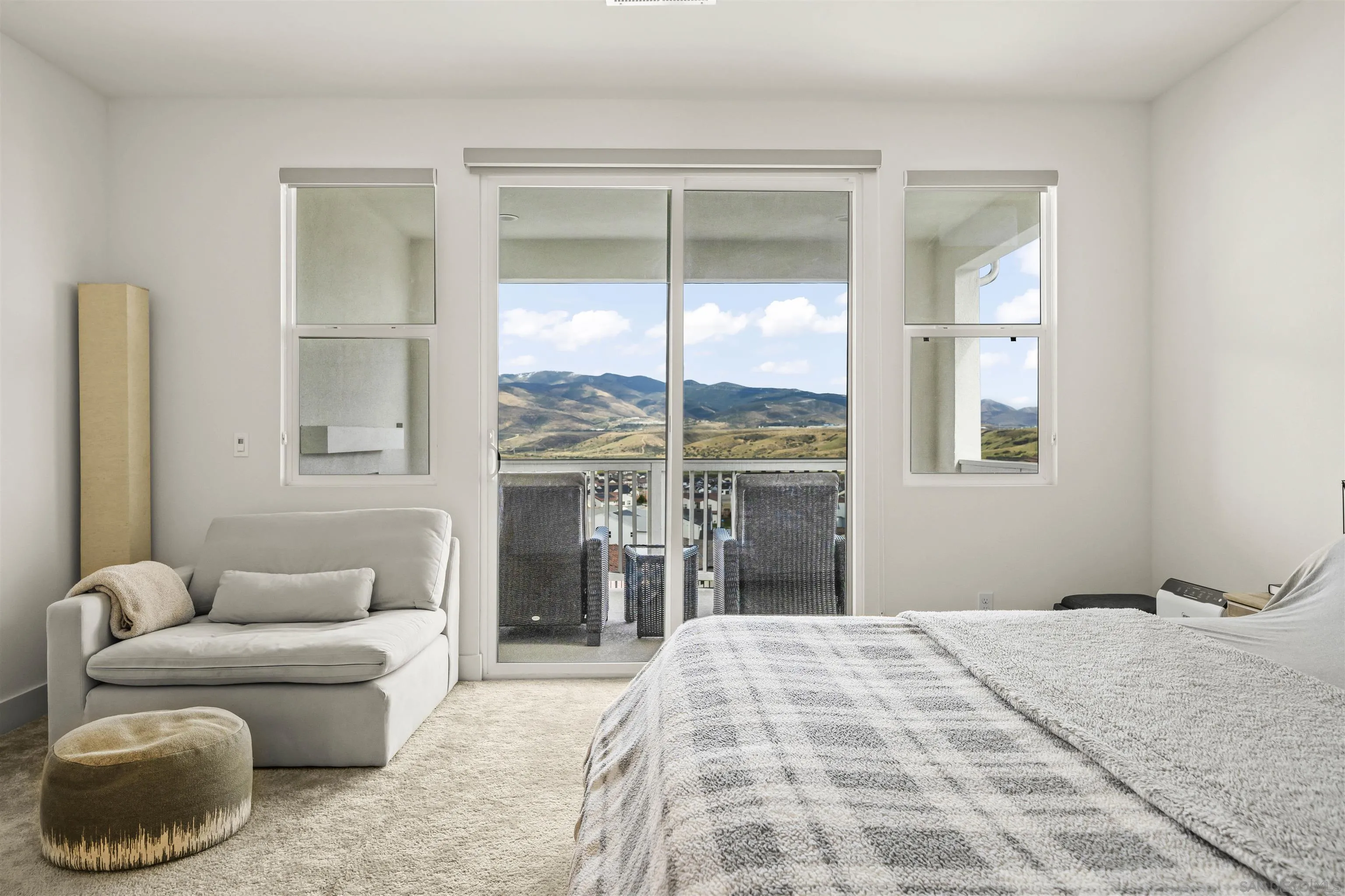 https://cdn.realtyfeed.com/cdn/127/260007985/44a83beb22f95c6239856140164737c0.webp