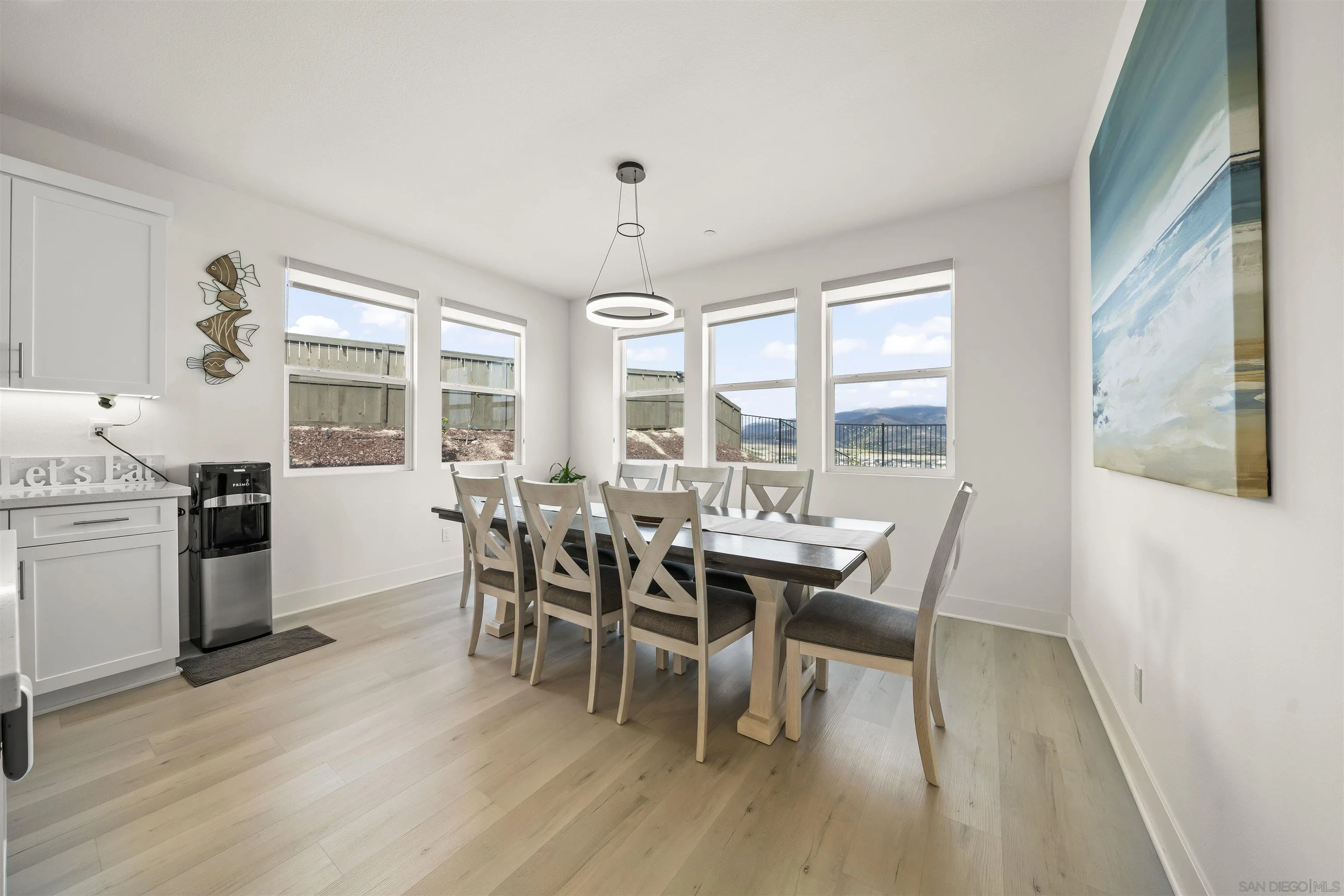 https://cdn.realtyfeed.com/cdn/127/260007985/a2f96f3084e48634b3f530ad56b3dbad.webp