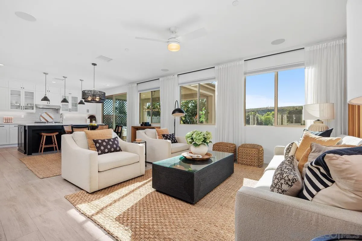 https://cdn.realtyfeed.com/cdn/127/260007987/68f1c5ea4941c5977adf9a63bd399d90.webp