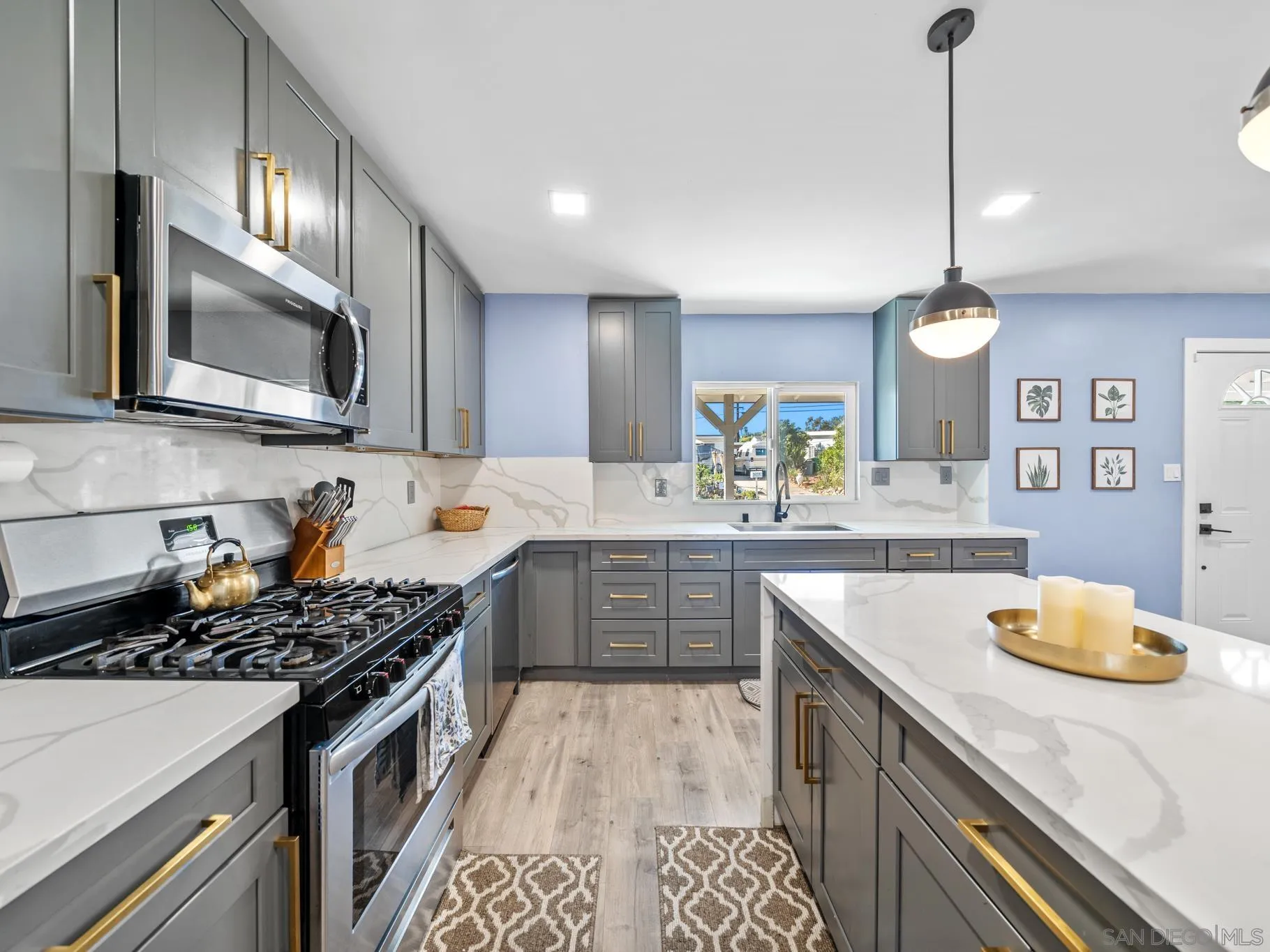 https://cdn.realtyfeed.com/cdn/127/260007988/725b4673b7186c8a12cf7d2734343f5a.webp
