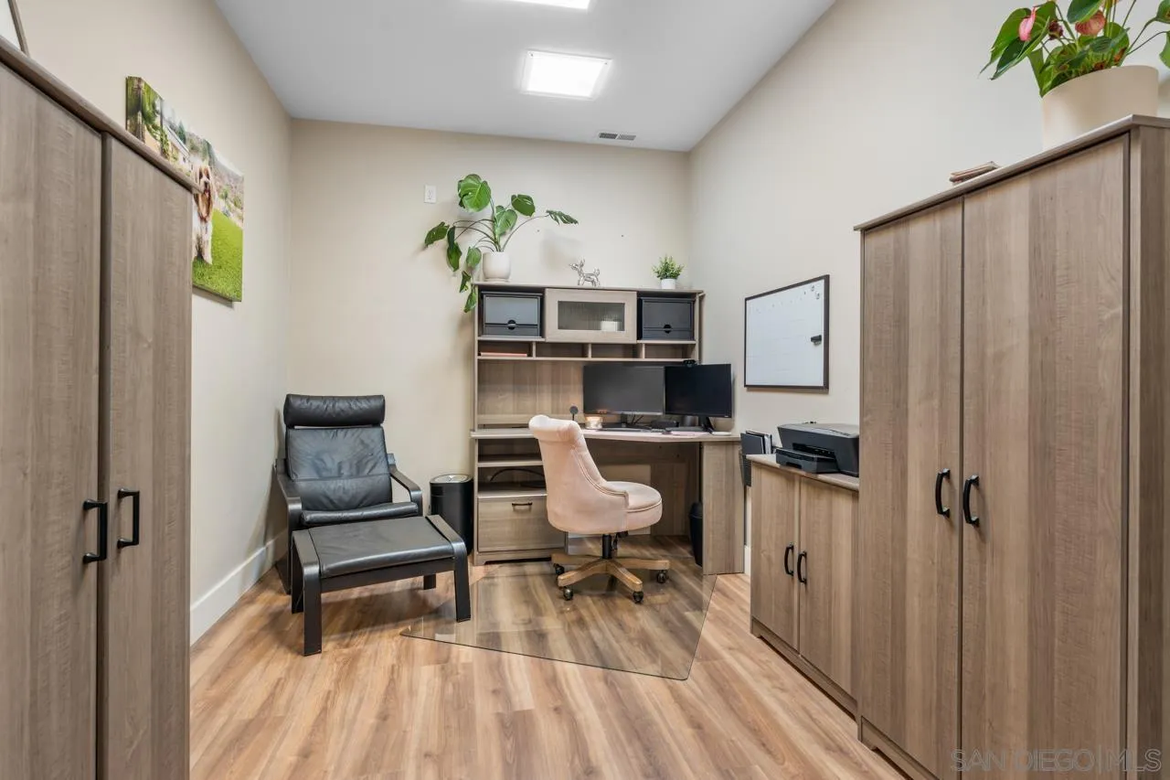 https://cdn.realtyfeed.com/cdn/127/260007989/92d2f3572932e567709f94cb22a814ff.webp