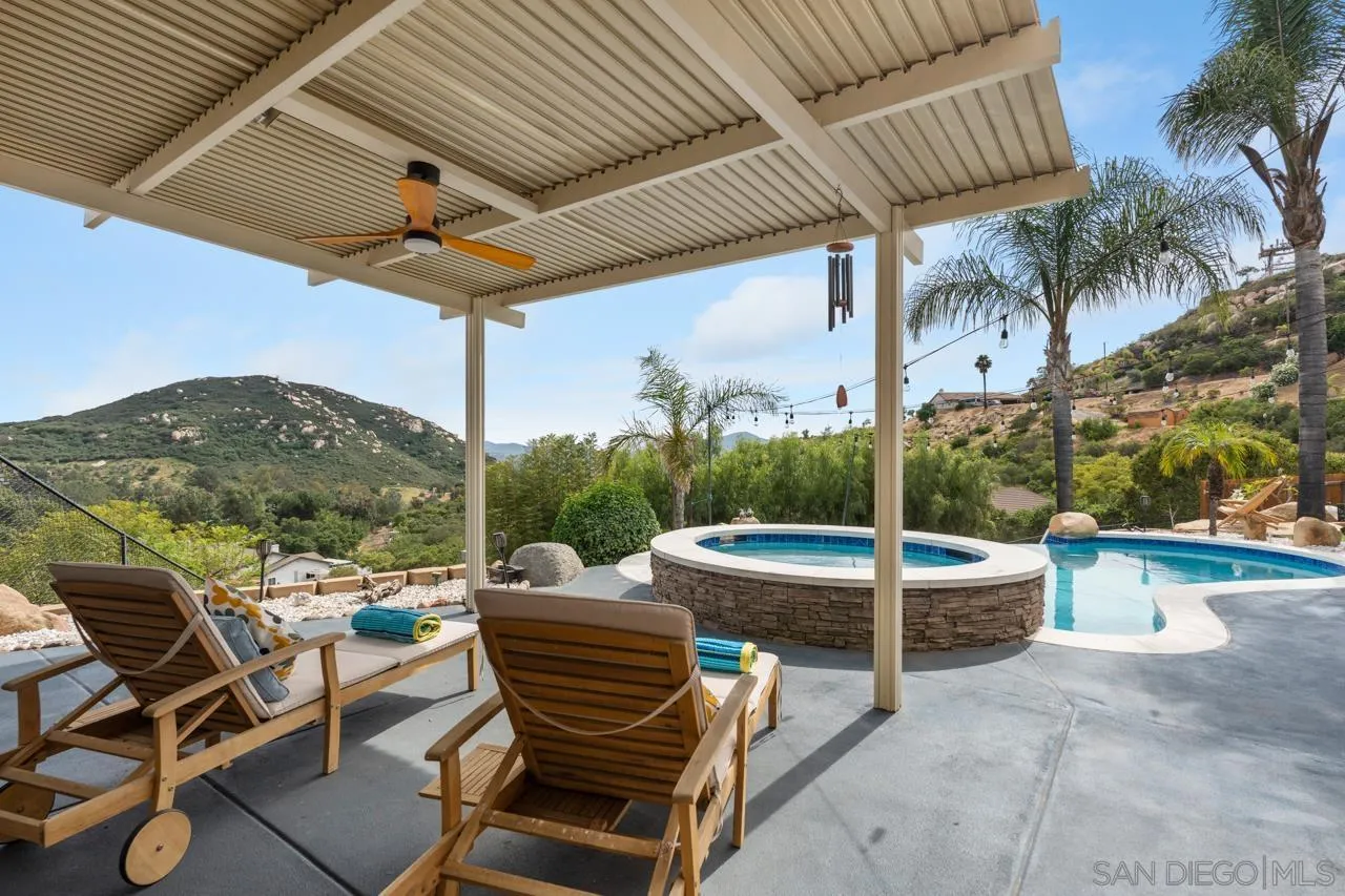 https://cdn.realtyfeed.com/cdn/127/260007989/b39bdab959cc636ce8f15e38a68bac56.webp