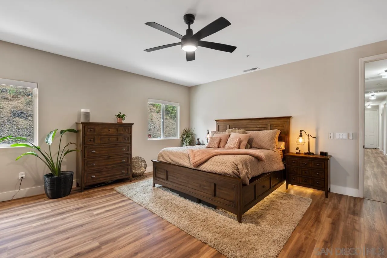 https://cdn.realtyfeed.com/cdn/127/260007989/d3258dd255052dbd18300f1cdfd7d07c.webp