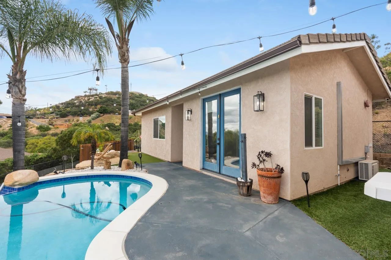 https://cdn.realtyfeed.com/cdn/127/260007989/f2f9f5636590d8b6dd0d00b880af0399.webp