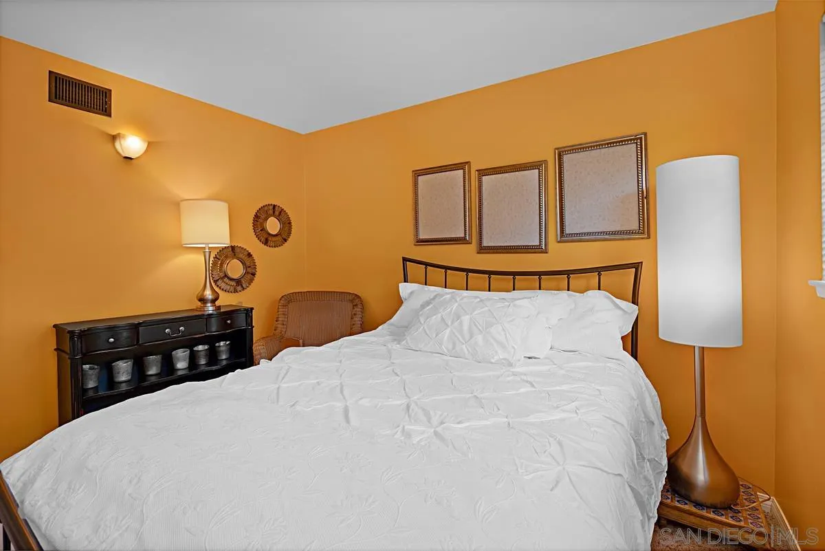 https://cdn.realtyfeed.com/cdn/127/260007990/0aaa5547337cb5176e173ac7036e58a6.webp