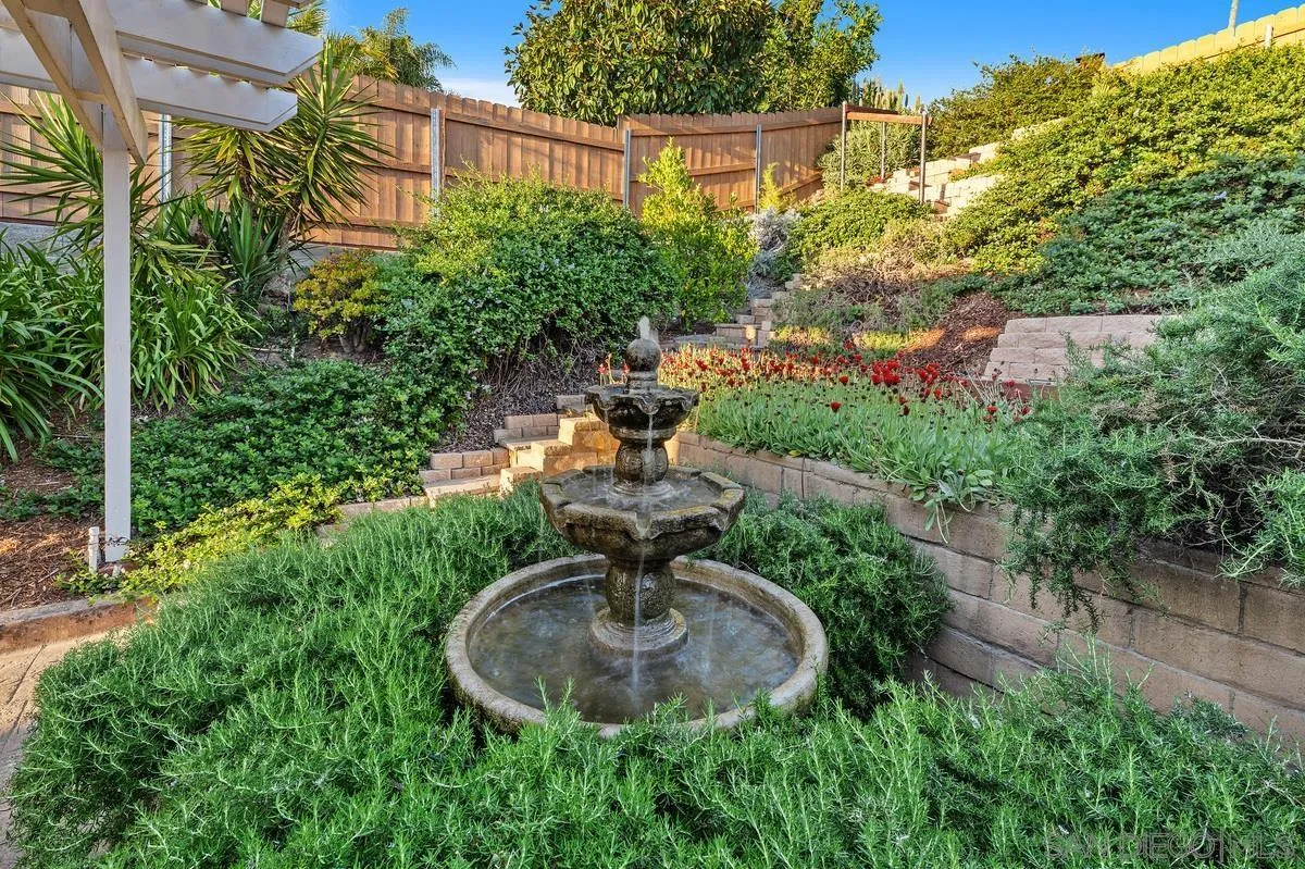 https://cdn.realtyfeed.com/cdn/127/260007990/5cf3568be09c6adb7d74e490acc31920.webp
