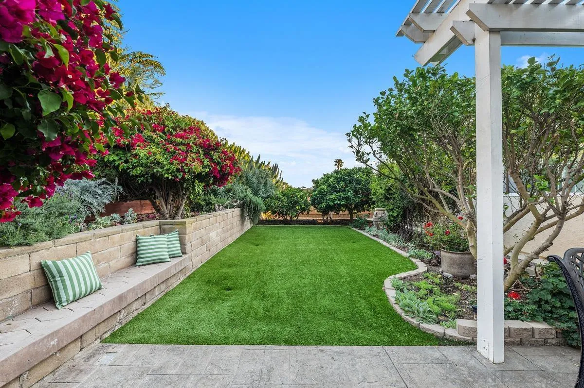 https://cdn.realtyfeed.com/cdn/127/260007990/767c4efd0c1c7d16d6e41dd7677a7cfc.webp