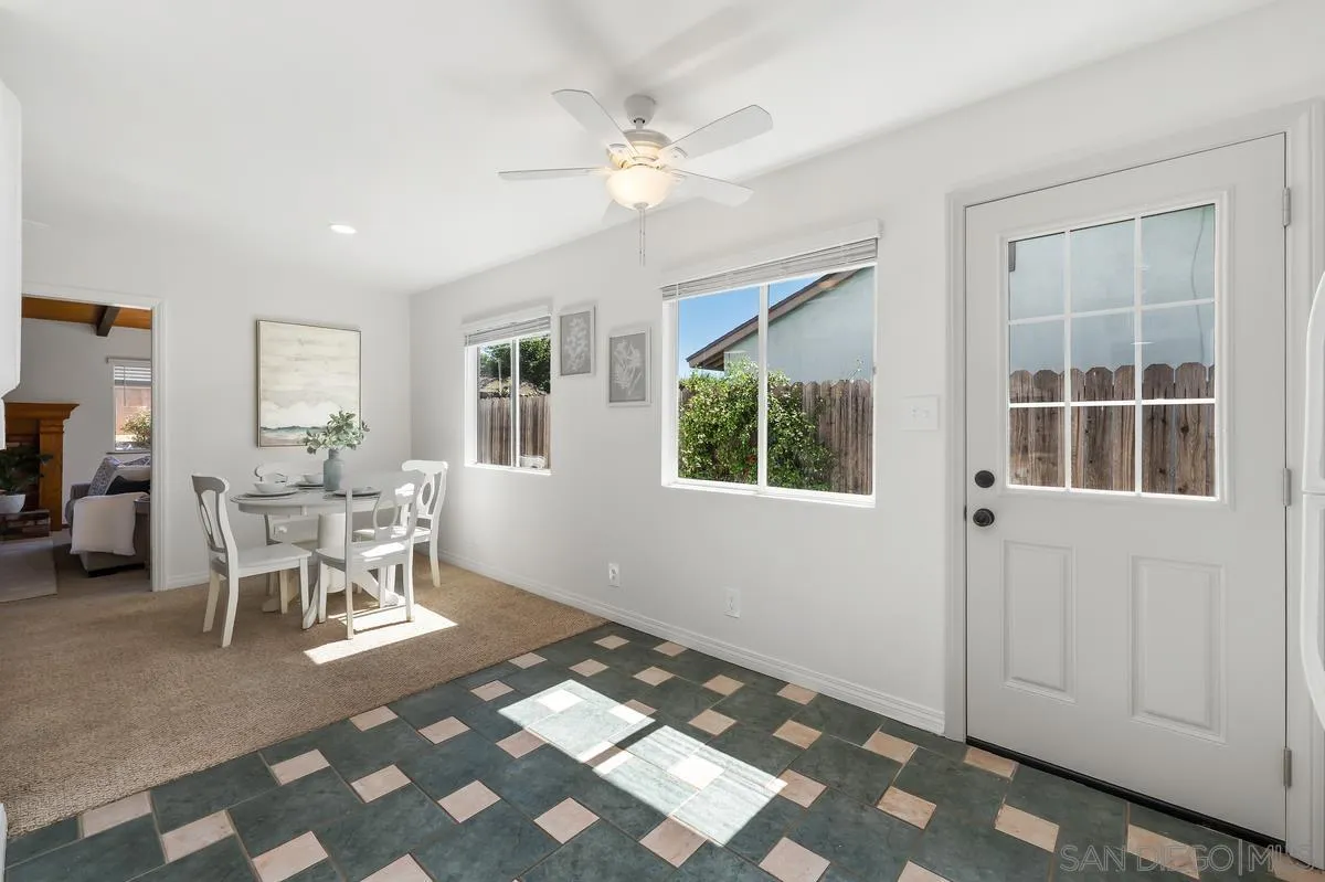 https://cdn.realtyfeed.com/cdn/127/260007991/01bf799d12552714847317edfa0fbc24.webp