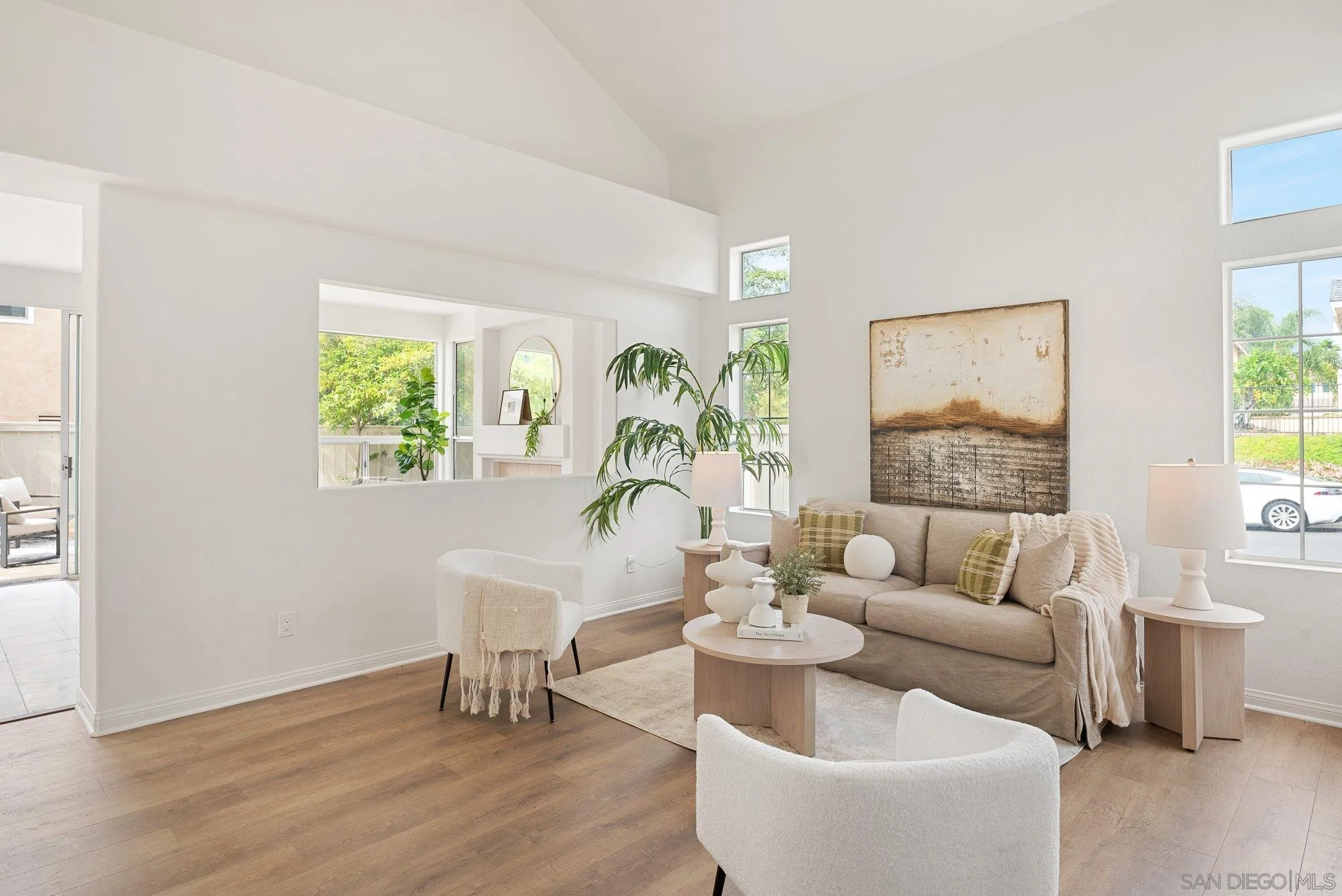 https://cdn.realtyfeed.com/cdn/127/260007992/5b5abccb661d7088a8e14ecb31668d8d.webp