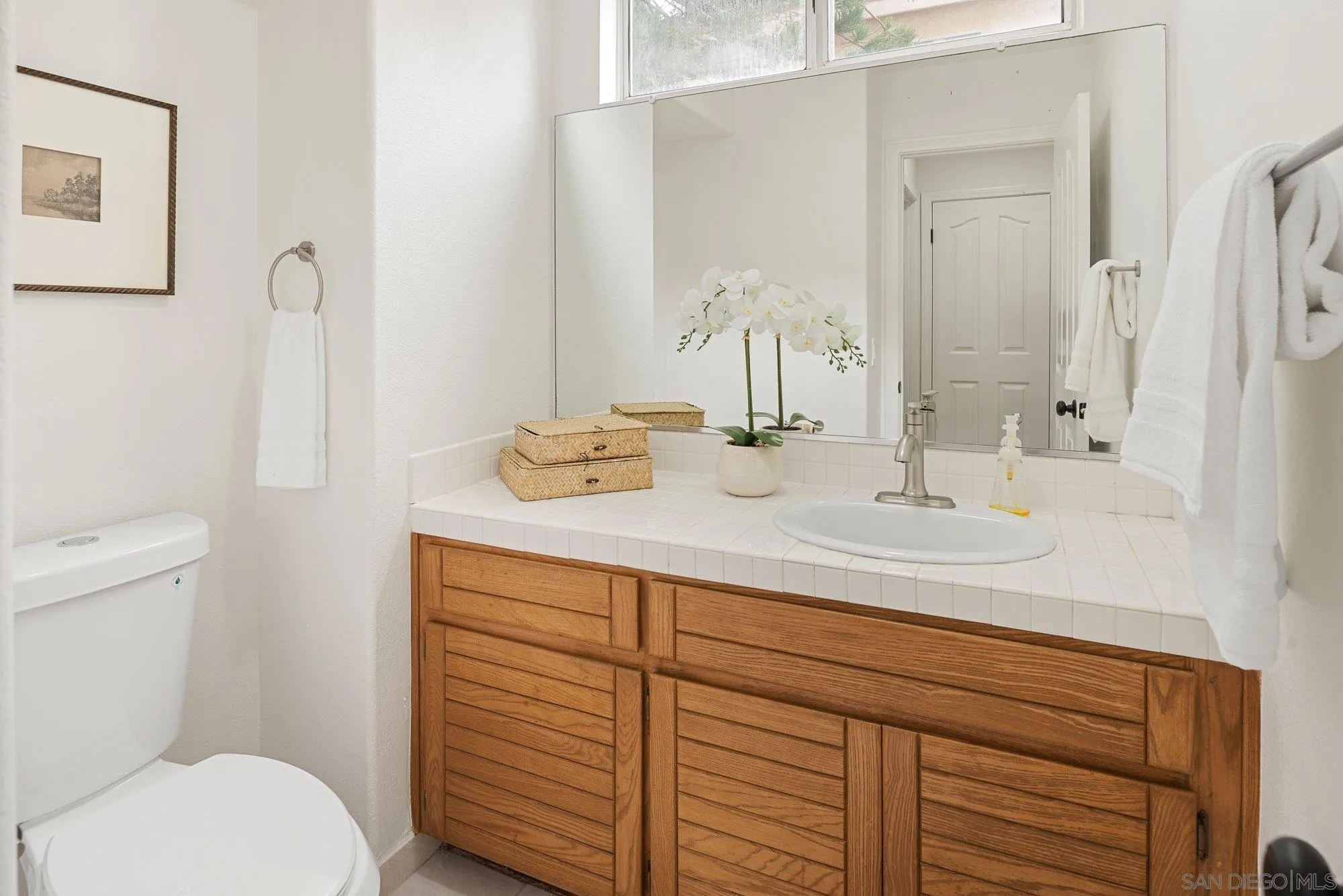 https://cdn.realtyfeed.com/cdn/127/260007992/8588c64933b752325924d33ba320b7bc.webp