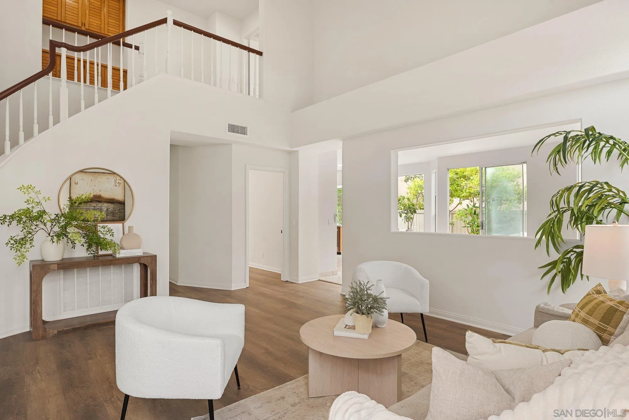 https://cdn.realtyfeed.com/cdn/127/260007992/cd43e141f0ad4c900270b67990892af9.webp