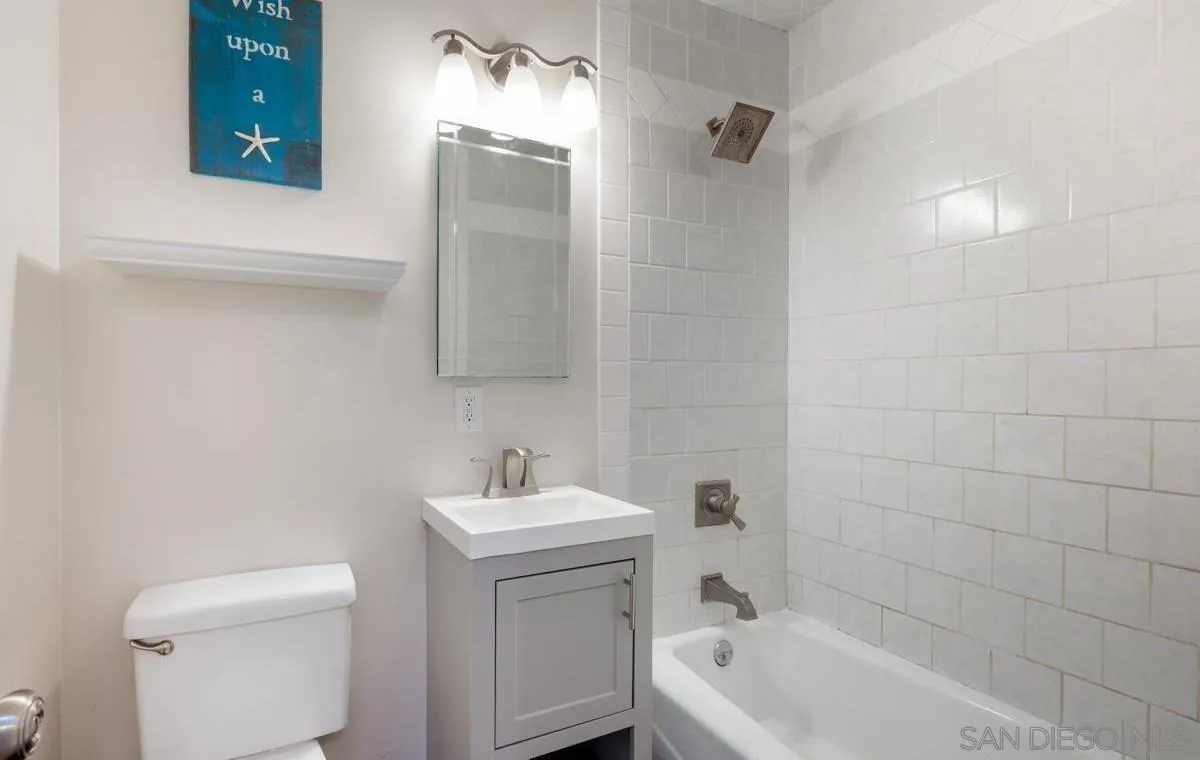https://cdn.realtyfeed.com/cdn/127/260007995/c2c6268d6c70e65fa1d1d8a5b687adf0.webp