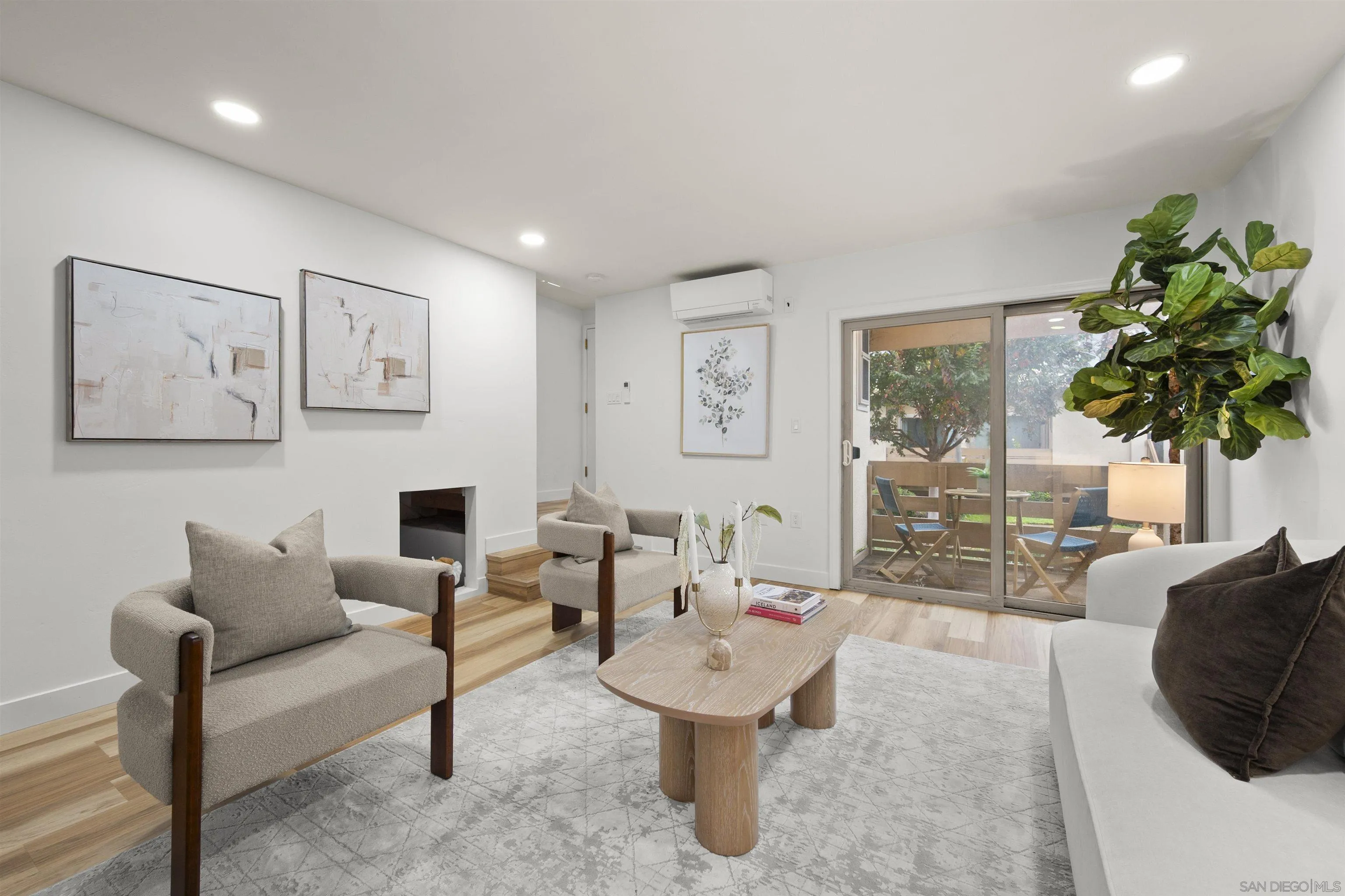 Photo #7: 2600080 Listing: Photo #7