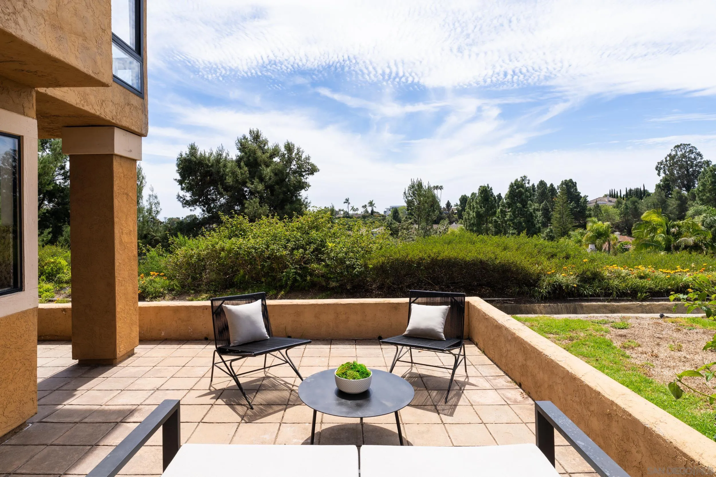 Photo #10: 260008002 Listing: Photo #10