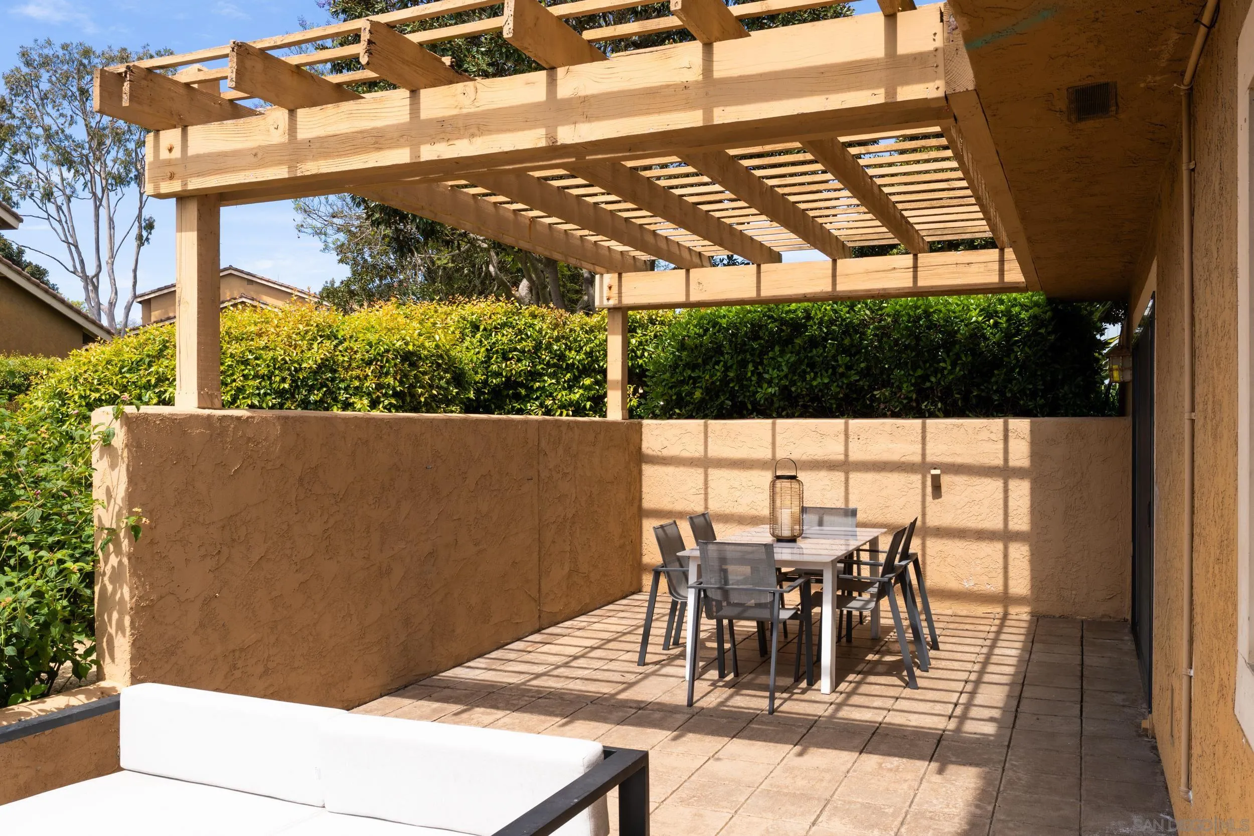 Photo #11: 260008002 Listing: Photo #11