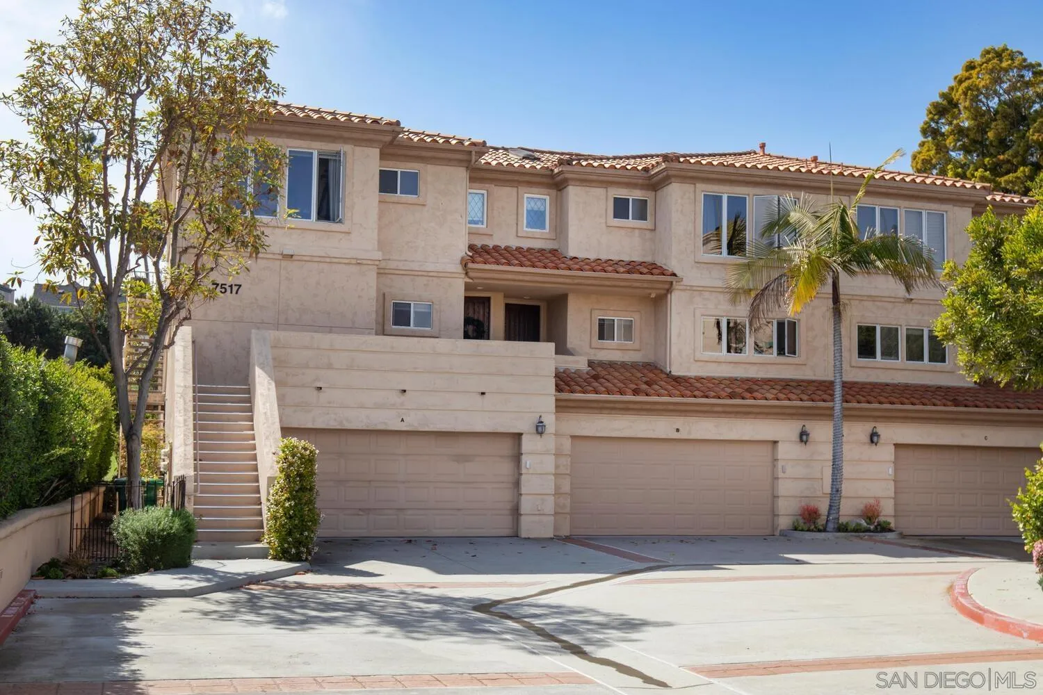 7517 Jerez UNIT B, Carlsbad, CA, 92009