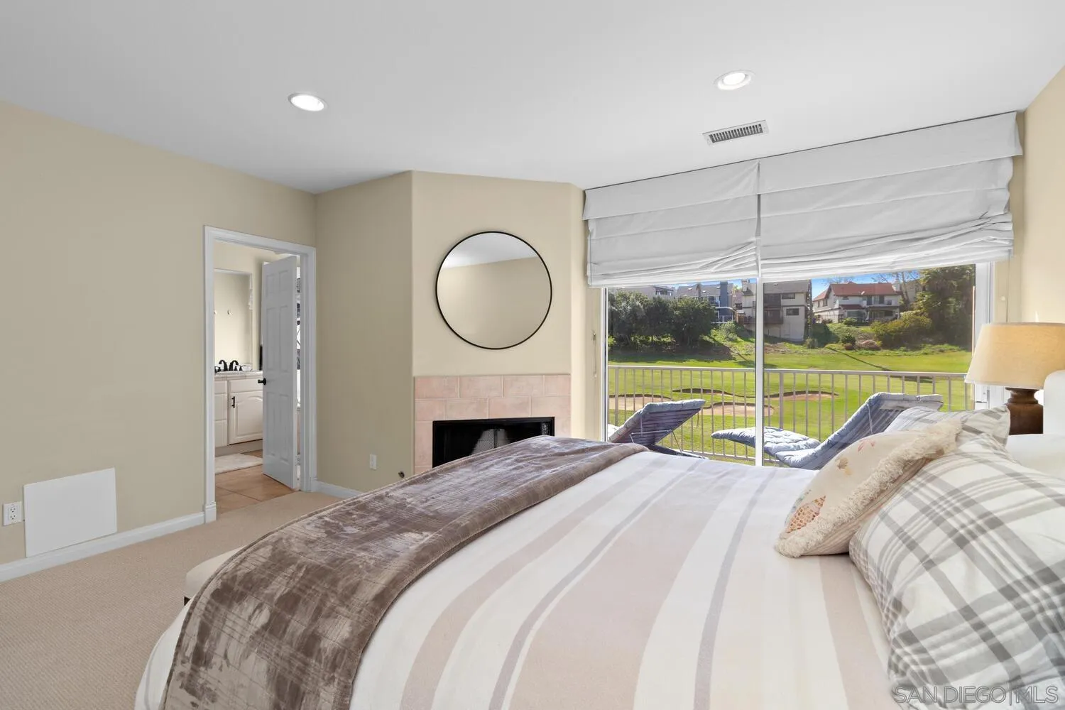 7517 Jerez UNIT B, Carlsbad, CA, 92009