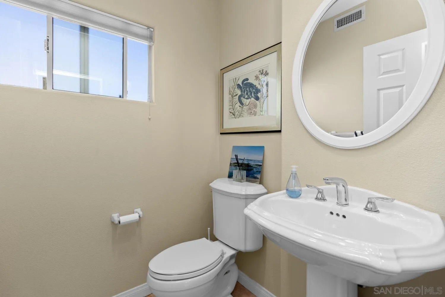 7517 Jerez UNIT B, Carlsbad, CA, 92009