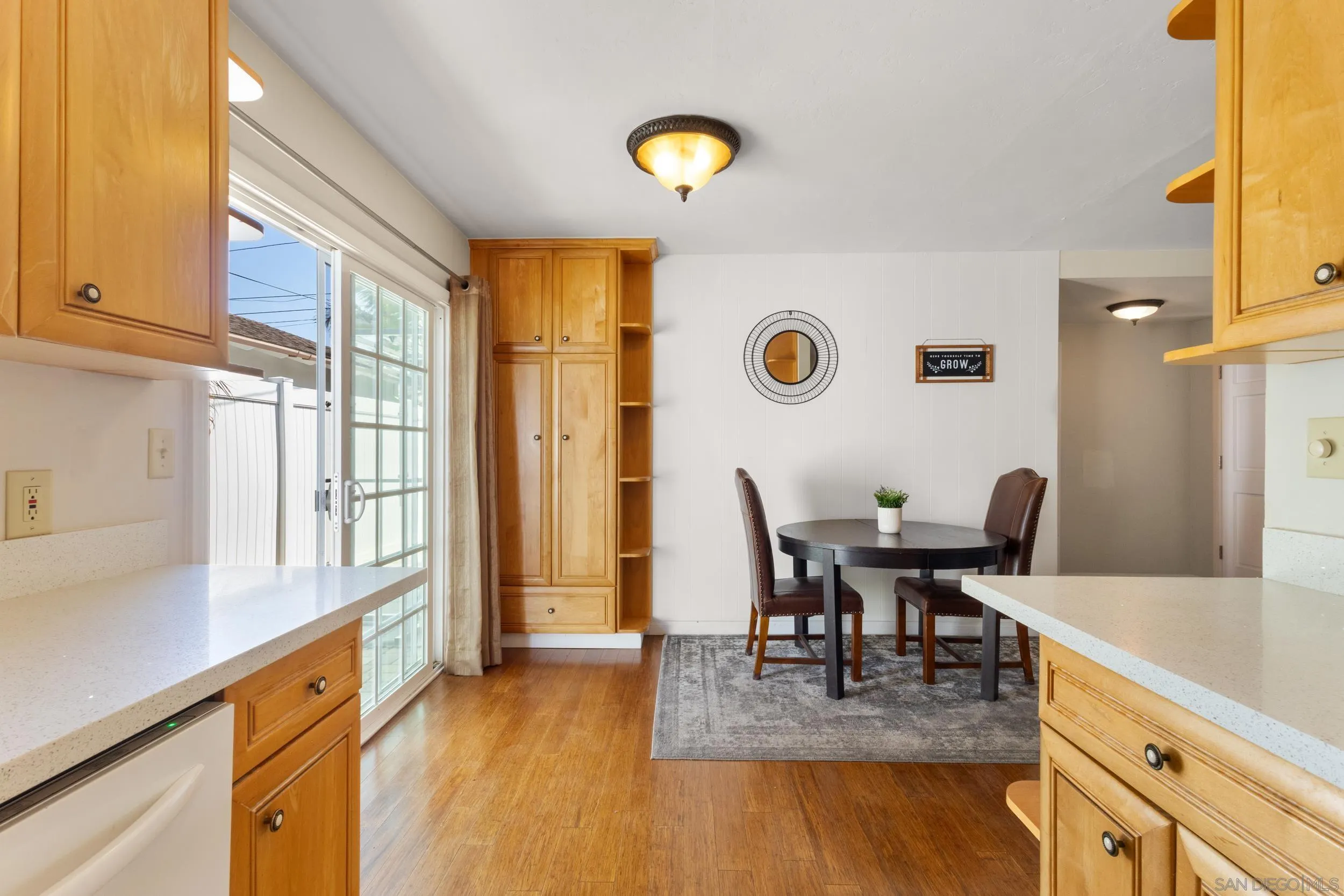https://cdn.realtyfeed.com/cdn/127/260008004/5692c1dbf39747f098e0ab5133cf1538.webp