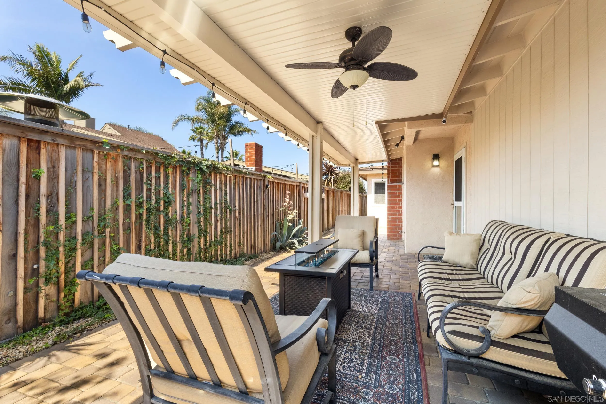 https://cdn.realtyfeed.com/cdn/127/260008004/9414322cc3e81bb0587fc47247c6d8ae.webp