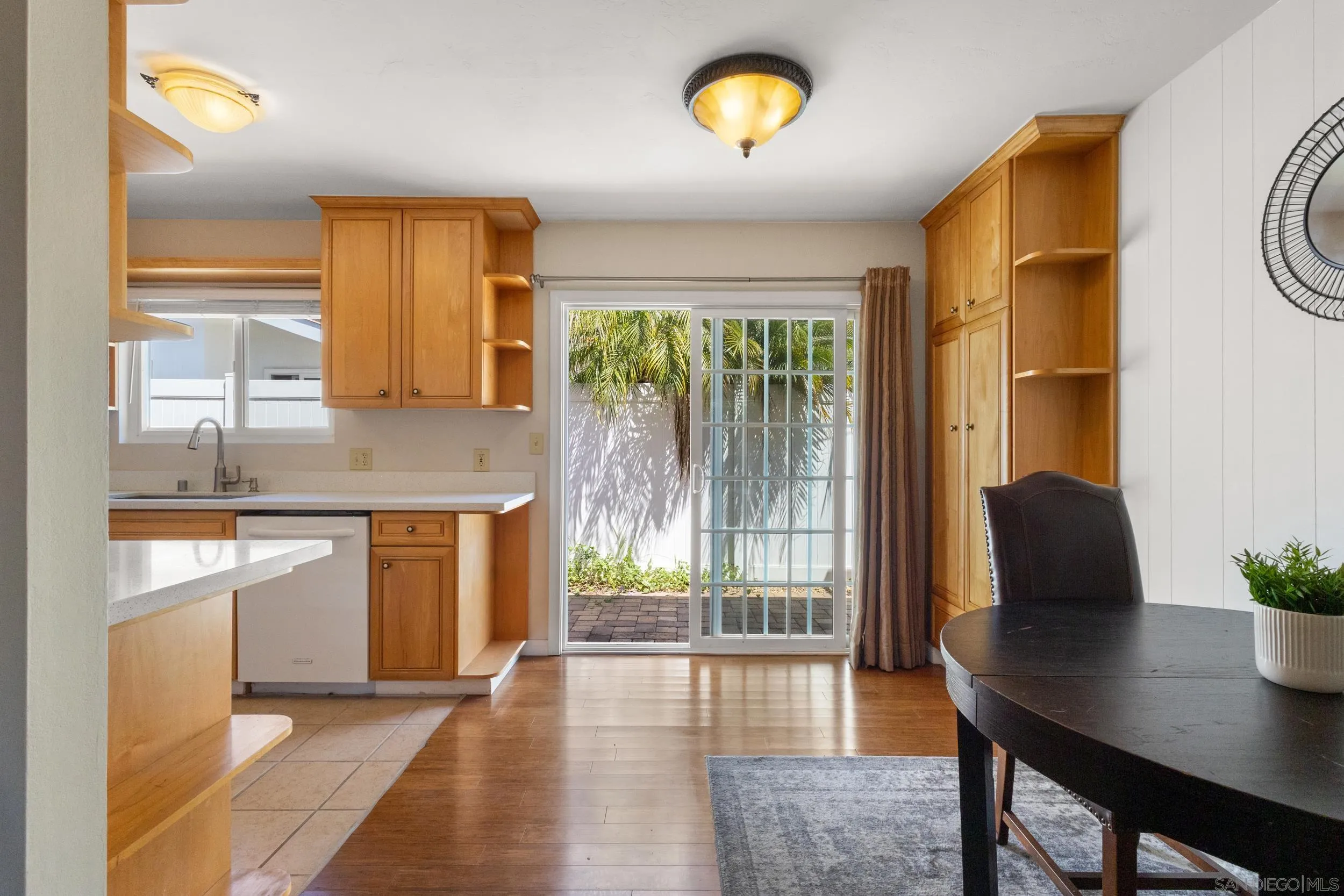 https://cdn.realtyfeed.com/cdn/127/260008004/ebc55f809b0673f1489473c06a0aaa7a.webp