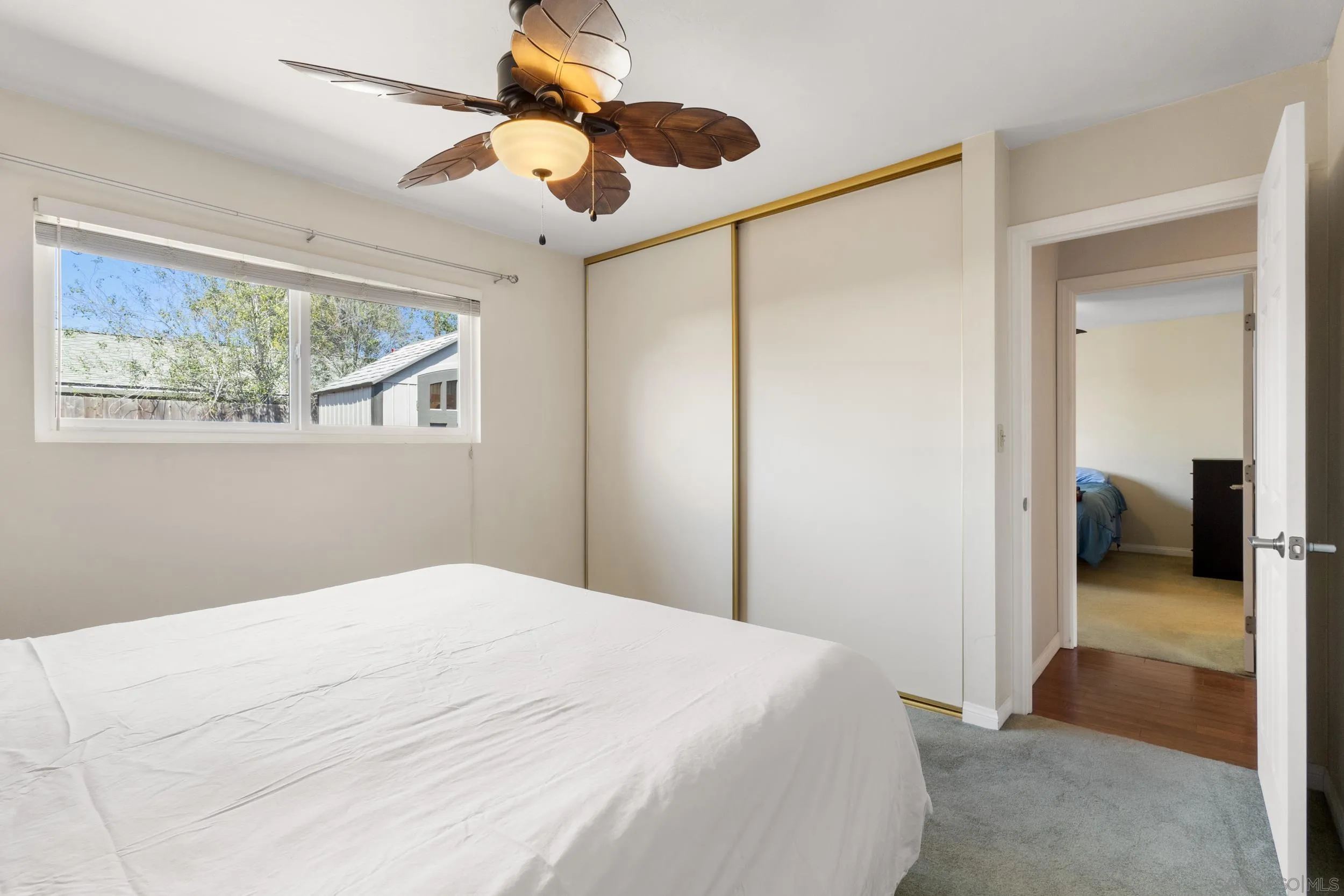 https://cdn.realtyfeed.com/cdn/127/260008004/fc6a8cf37cd9140462d4ba632fb02682.webp