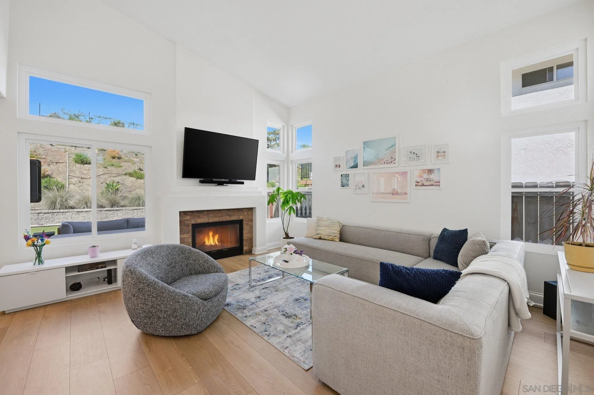 https://cdn.realtyfeed.com/cdn/127/260008005/5215b10bde1d5ed9757e350a1ae6bd22.webp