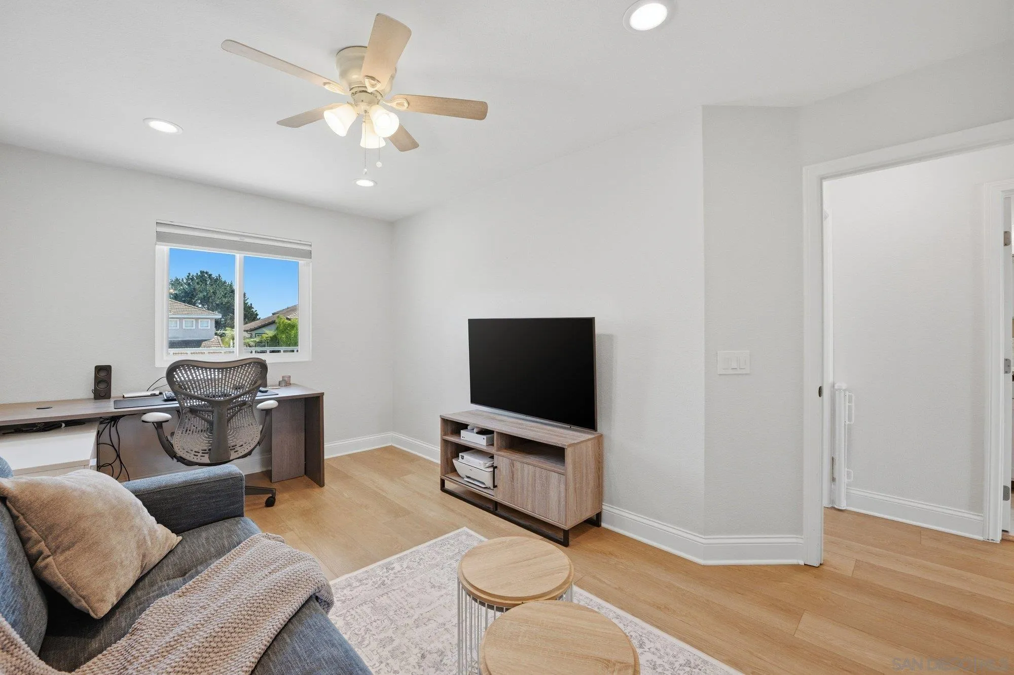 https://cdn.realtyfeed.com/cdn/127/260008005/b2197100915fdd7e39354418e32d263a.webp