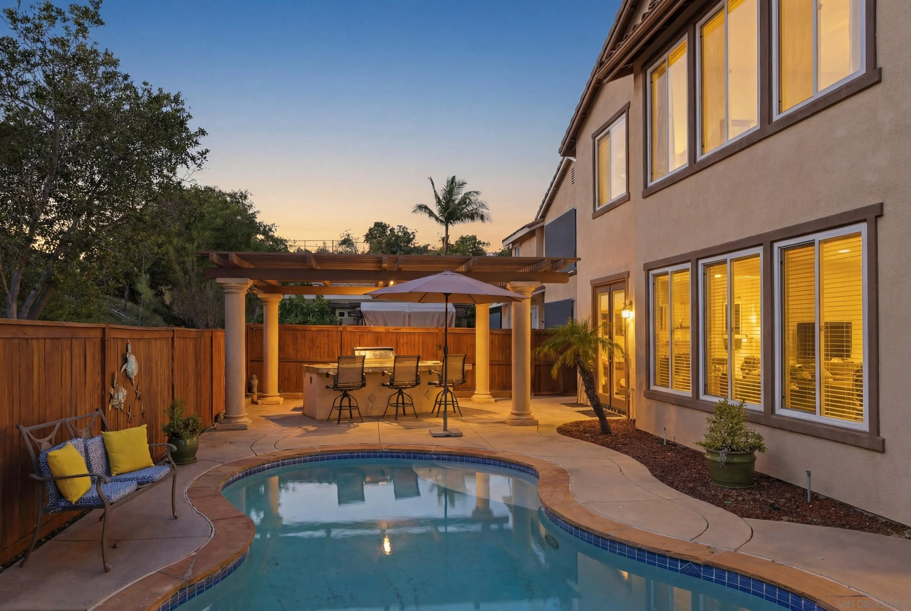https://cdn.realtyfeed.com/cdn/127/260008006/5103a33dc9c19ca6616a3c7ca7bb35e7.webp