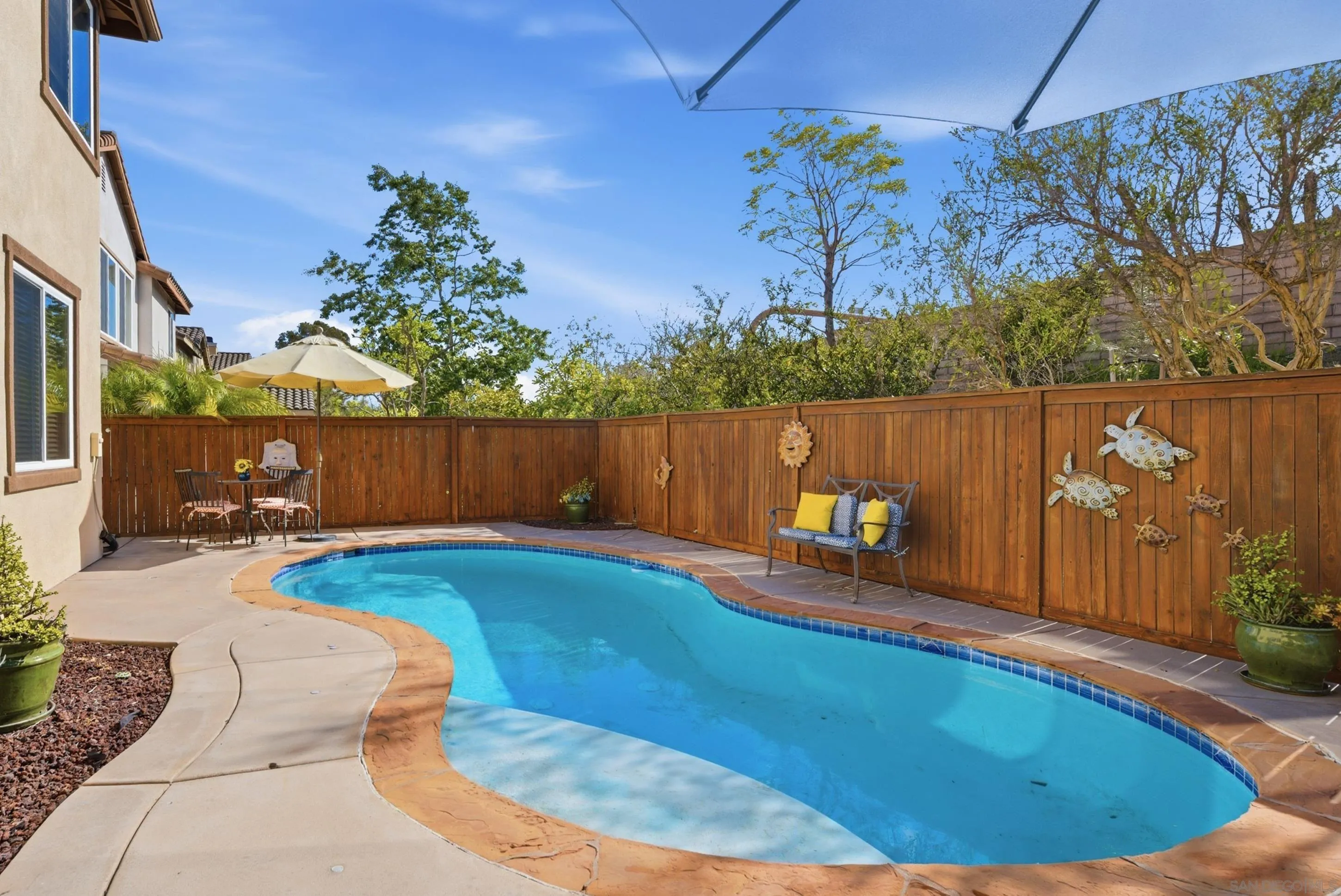 https://cdn.realtyfeed.com/cdn/127/260008006/7c5d03806195fbd3015c6350a8ecf919.webp