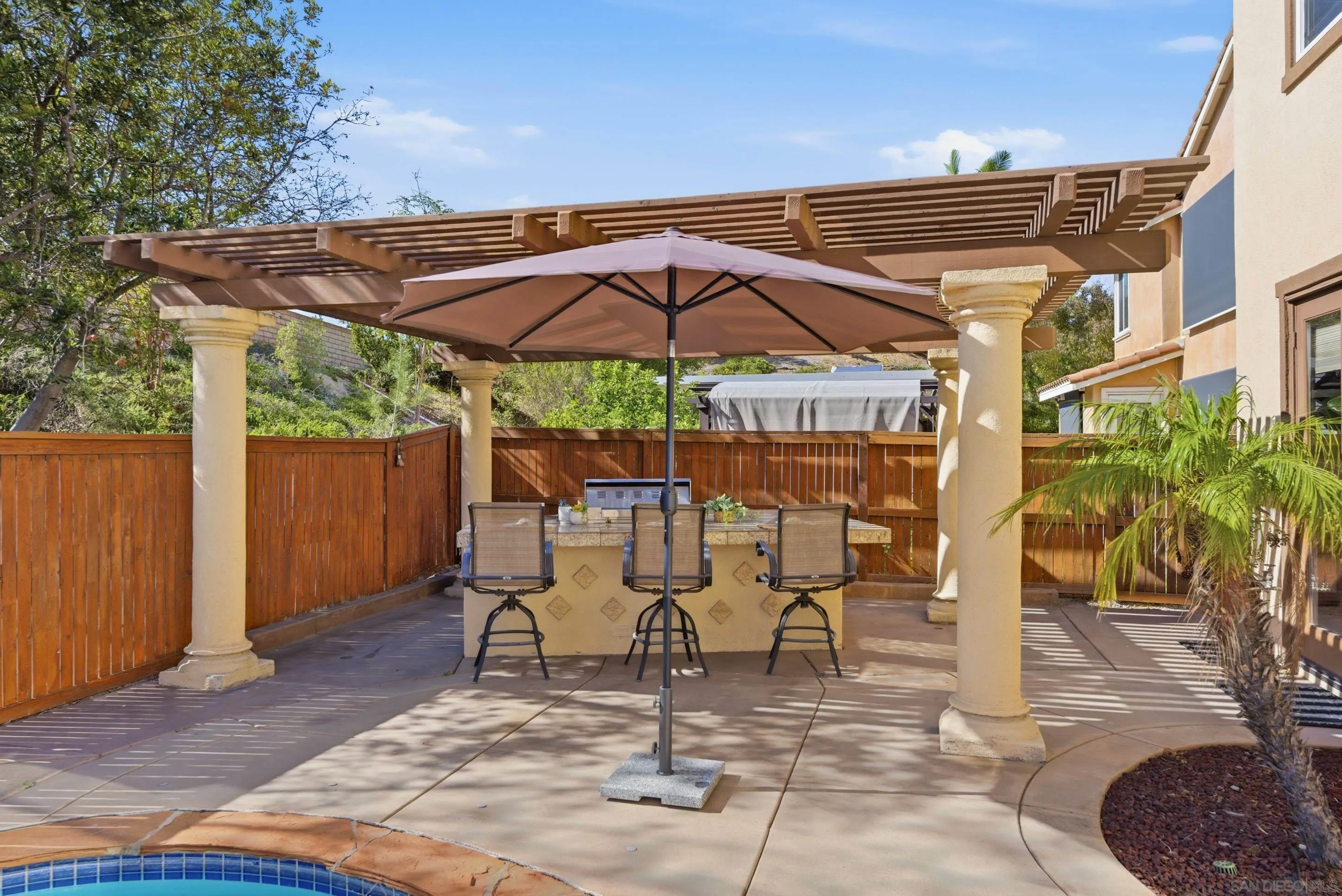 https://cdn.realtyfeed.com/cdn/127/260008006/82192dfddec6c4c8d0b4ac79ce64fd2e.webp